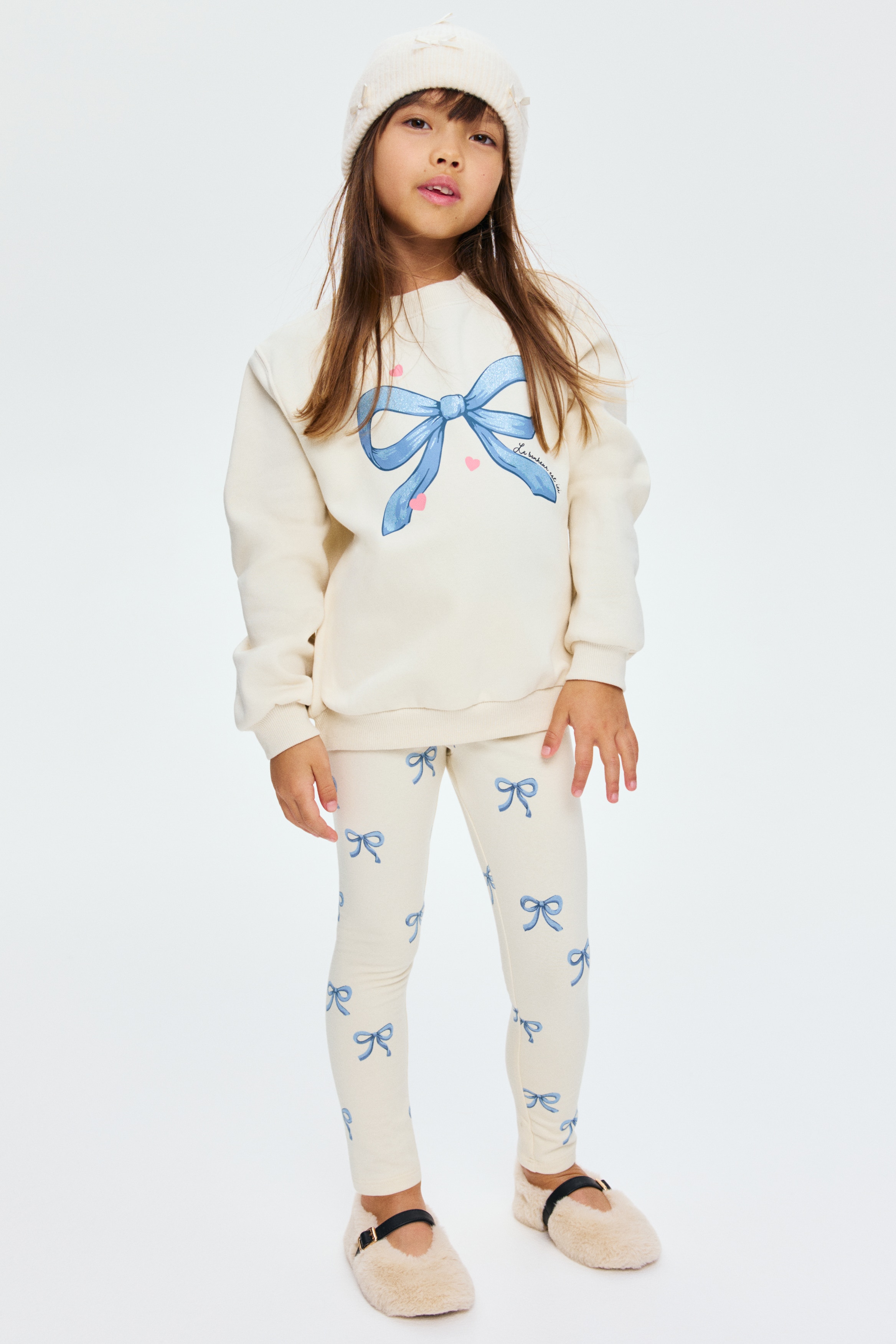 Helanke - Krem/mašnice/Crna/srca/Ružičasta/srca/Ružičasta/srca/Plava/Crna/Crna/jednorozi/Breskva/romboidni dezen/Bela/romboidni dezen/Ružičasta/jednorozi/Ružičasta/cvetni dezen/Smeđa/leopard dezen/Crna/leopard dezen/Svetlosivi lapor/duge/Krem/mede/Svetloružičasta/lane