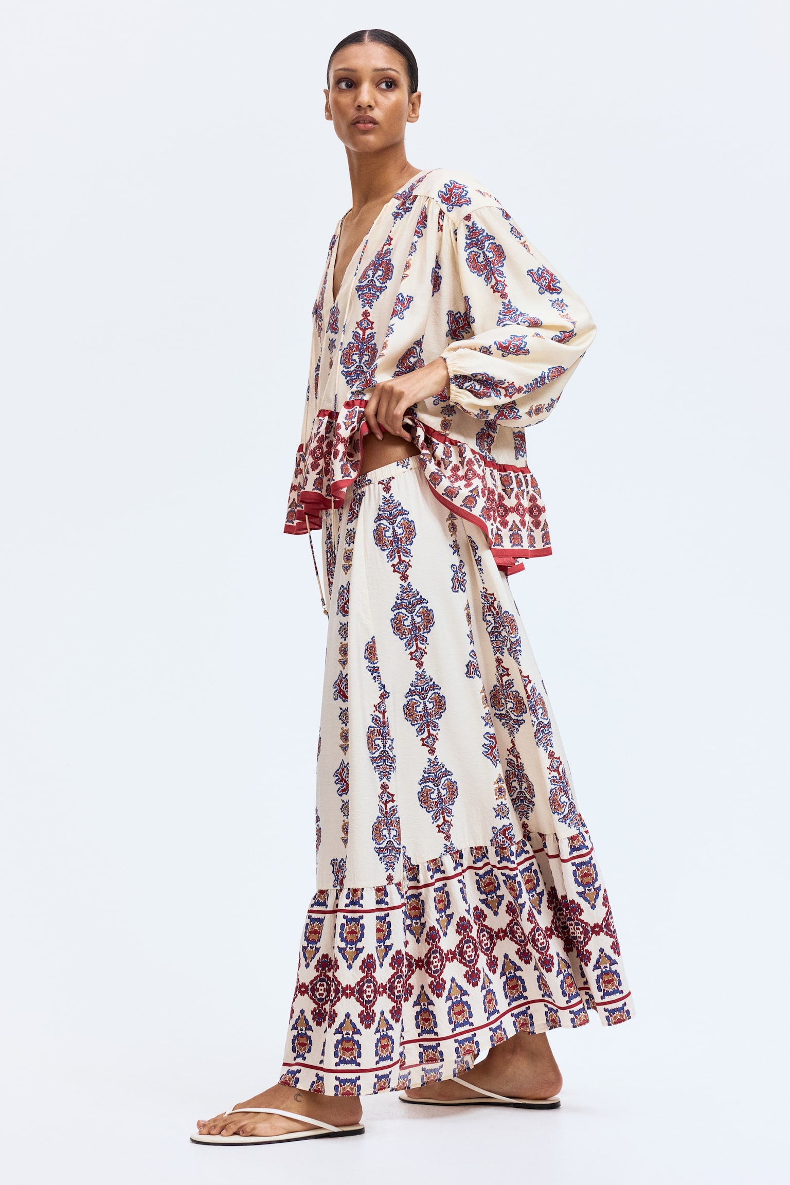 Chân váy xoè - Màu be nhạt/Hoa văn/Màu nâu đậm - 4