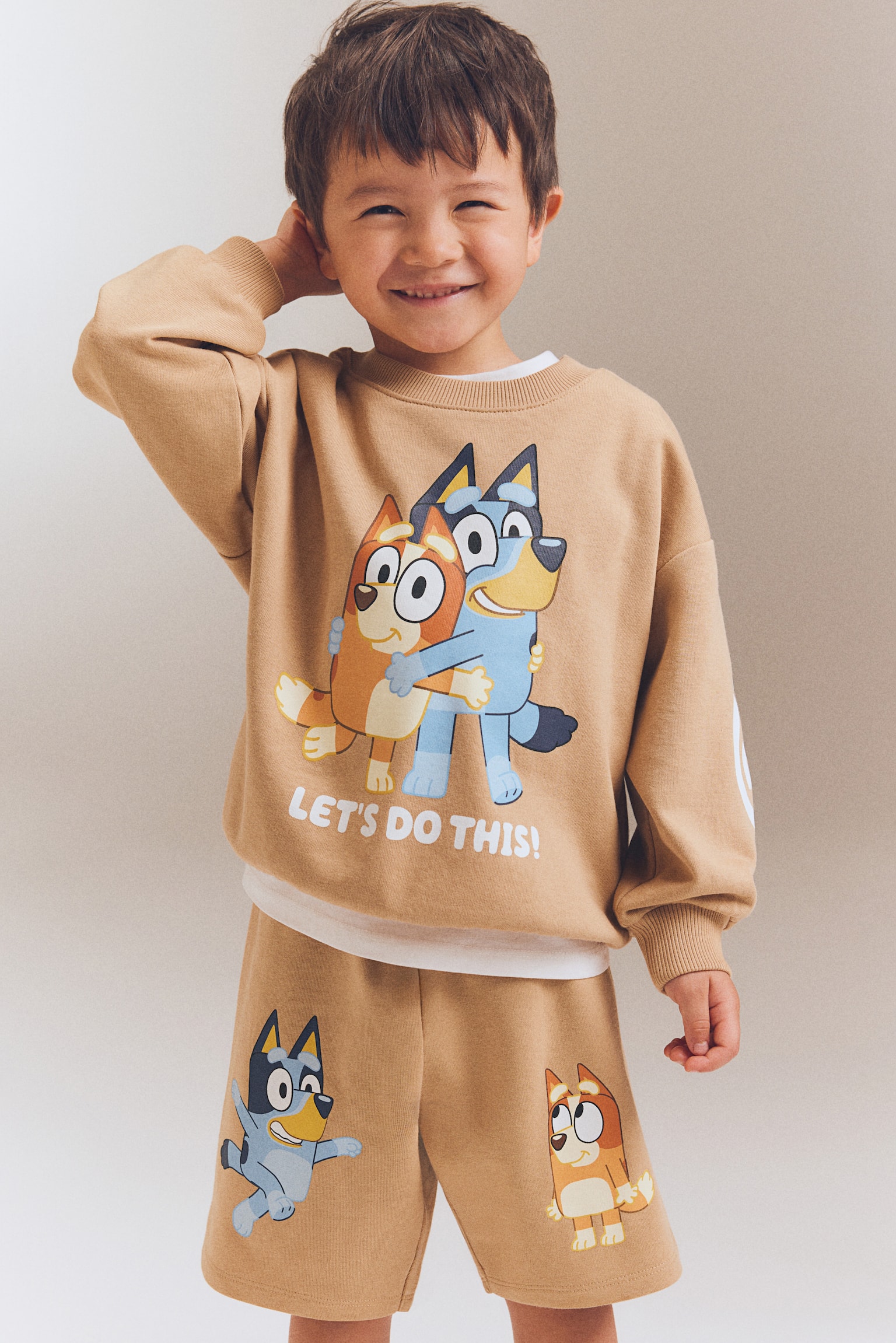 2-piece Print Sweat Set - Beige/Bluey/Blue/Sonic the Hedgehog/Light beige/Minions/Black/TMNT/Black/Batman/White/Paw Patrol/Cream/Naruto - 3