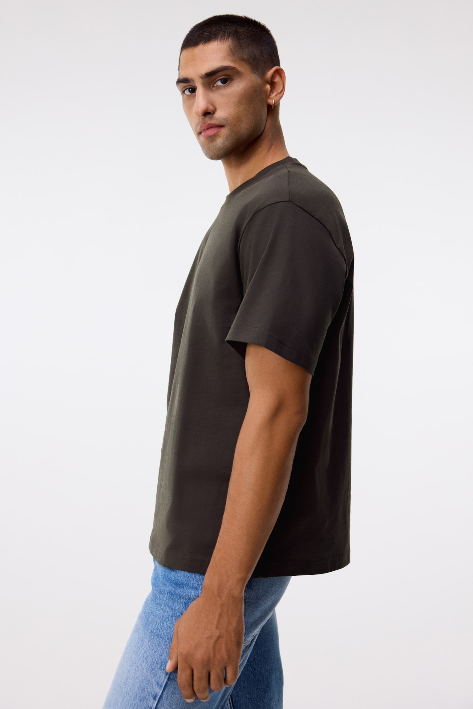 Loose Fit T-shirt - Green/Black/Dark grey/Beige/White/Brown/Forest green/Blue/Light blue/Pink/Dark plum purple - 5