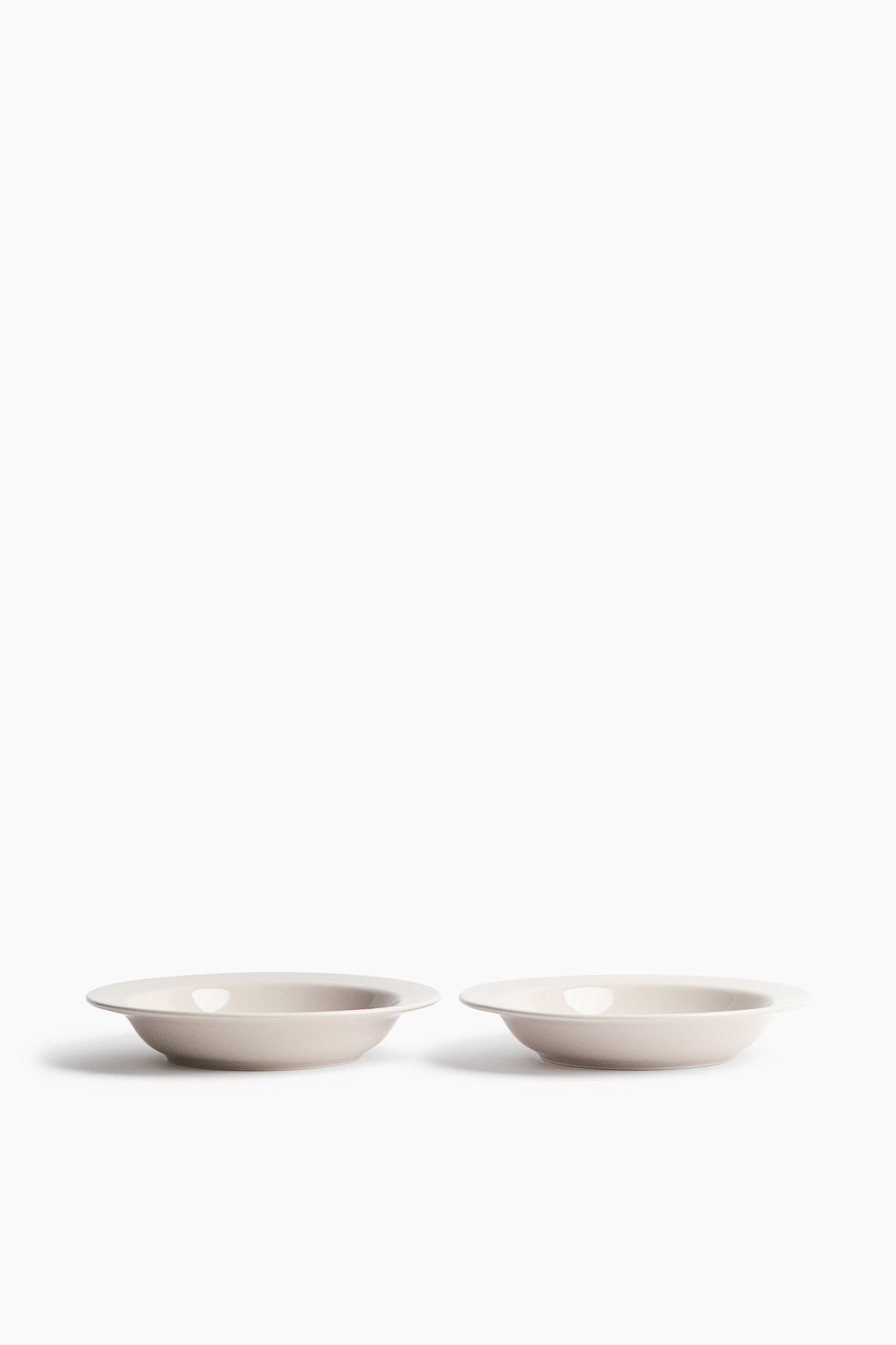 2-Pack Deep Porcelain Plates