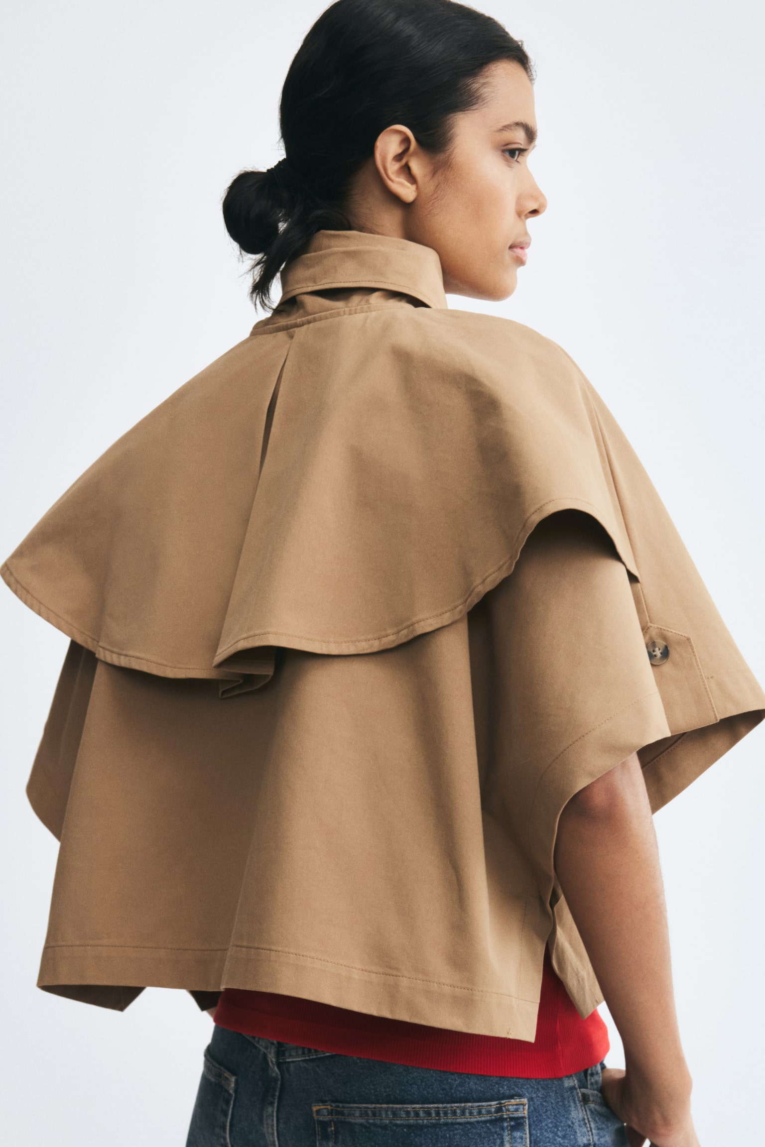 Женская накидка H&M Scarf-collar trench cape, цвет: Тёмный бежевый — фото 5