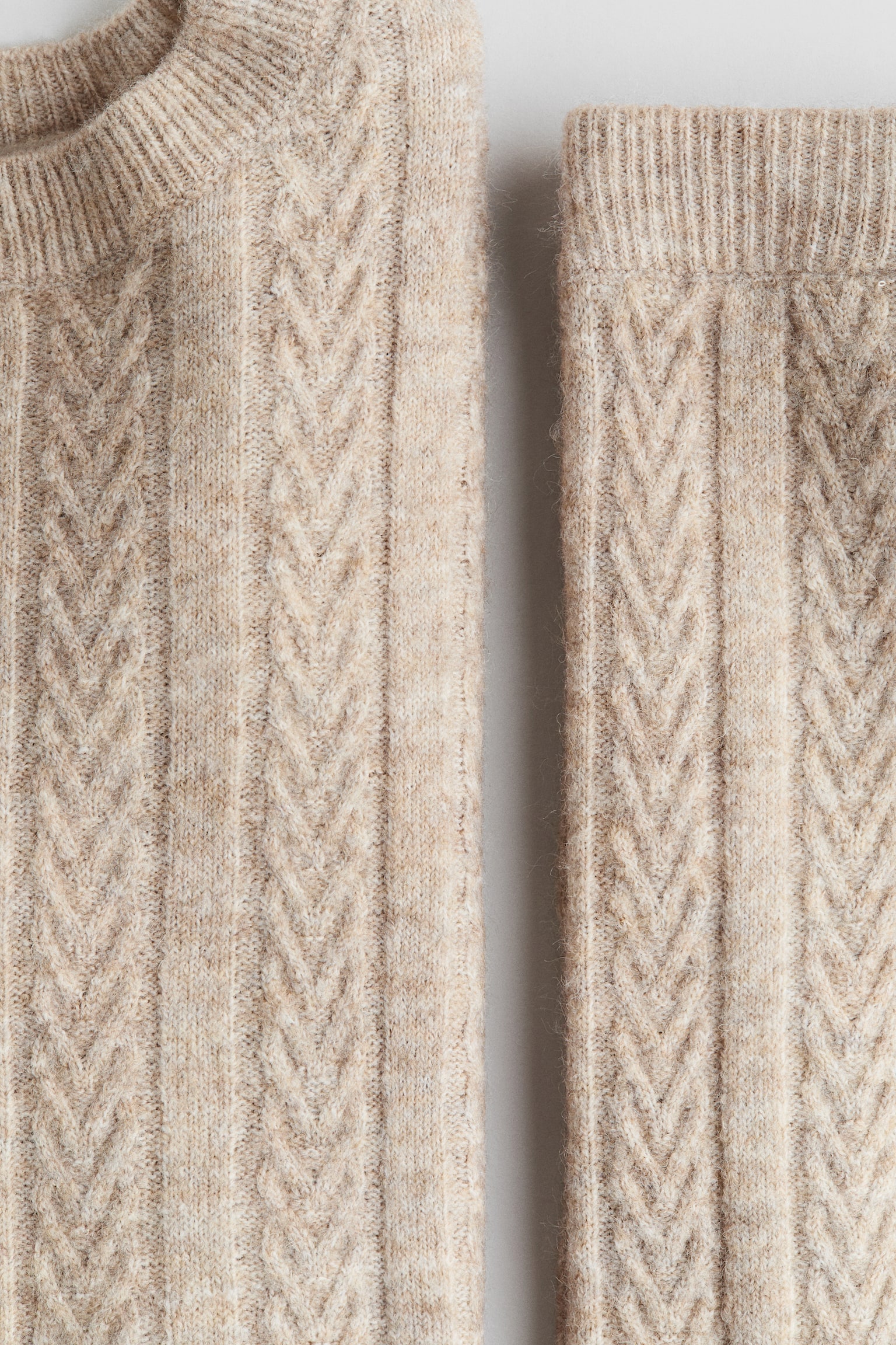 2-Piece Cable-Knit Set - Beige melange - 2