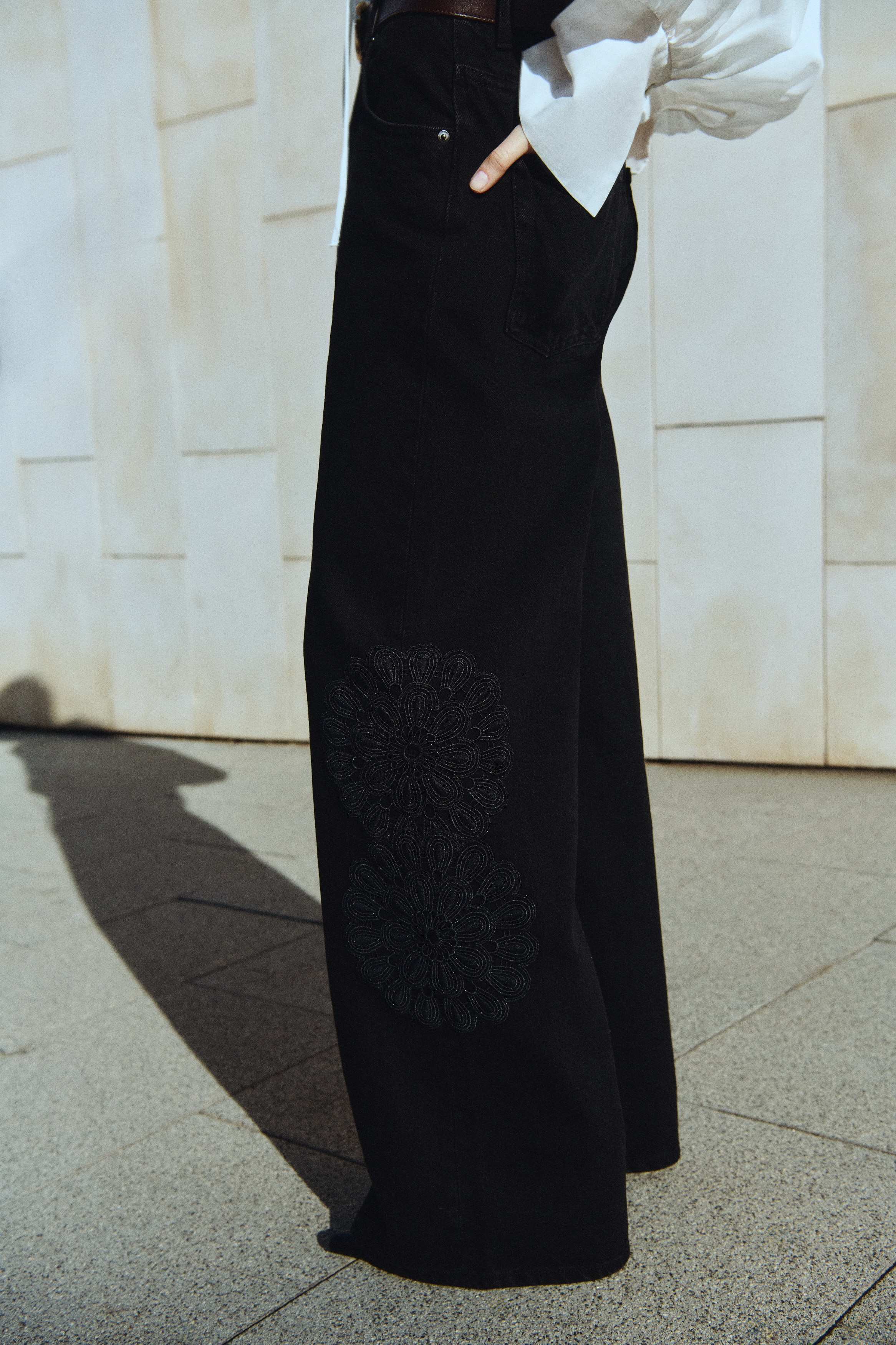 Crochet look-detail jeans - Black