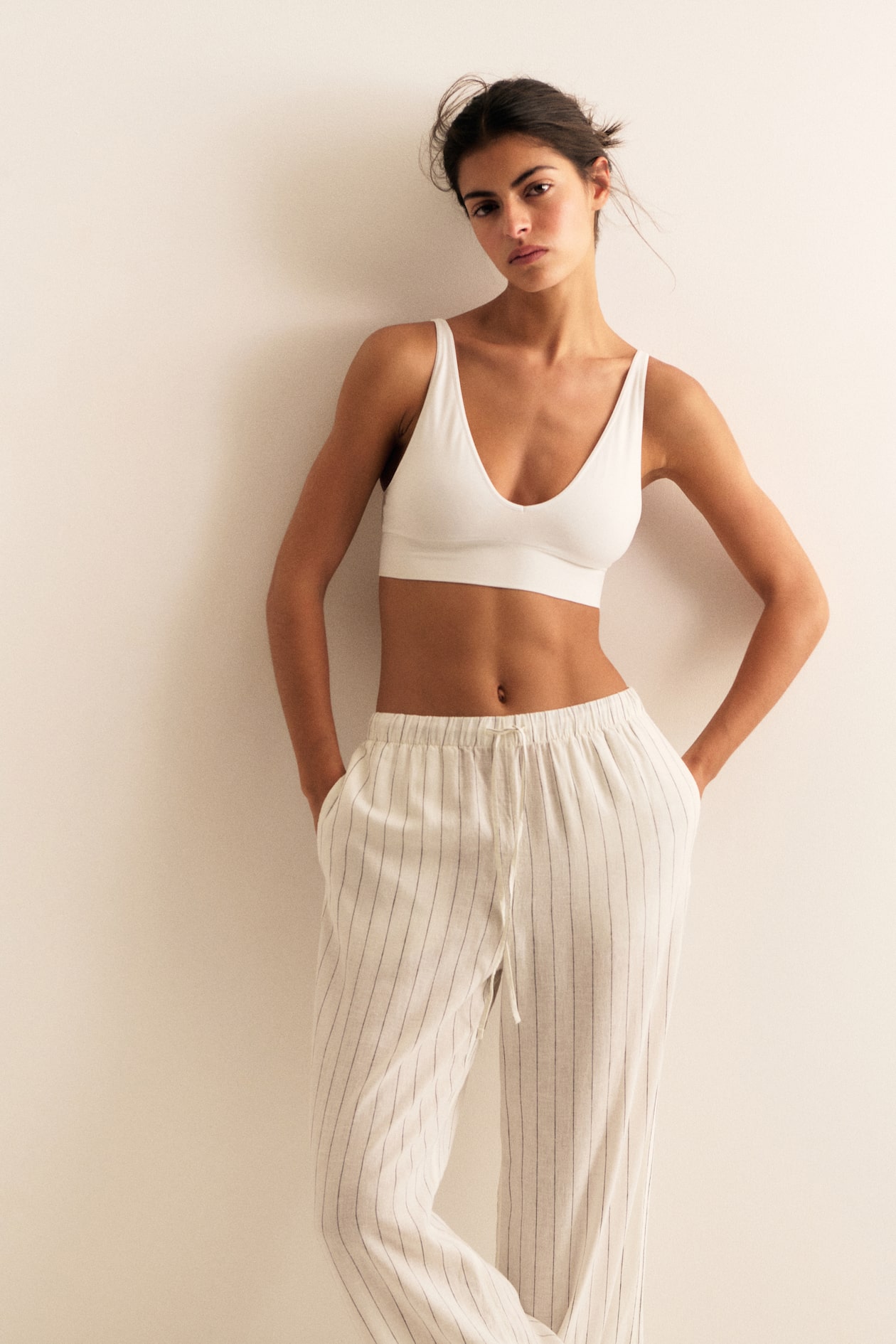 Wide-Leg Linen-Blend Pants