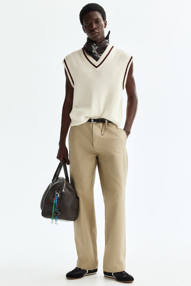 Loose-Fit Knit Sweater Vest - Cream/Navy blue - 5