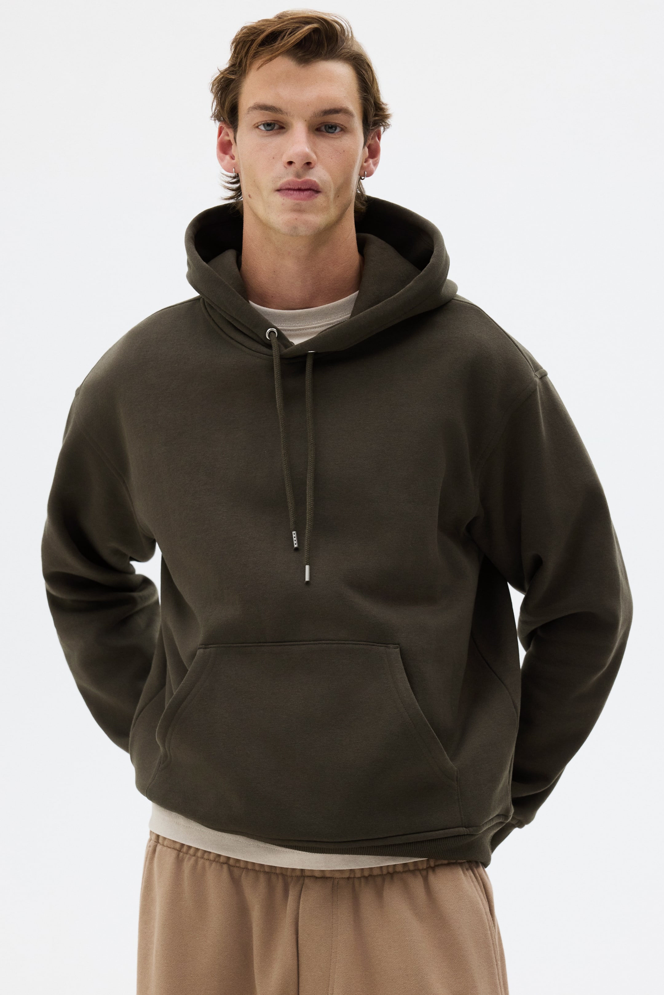 拡大画像を表示: Loose Fit Hoodie - ダークカーキグリーン - Men | H&M JP 1
