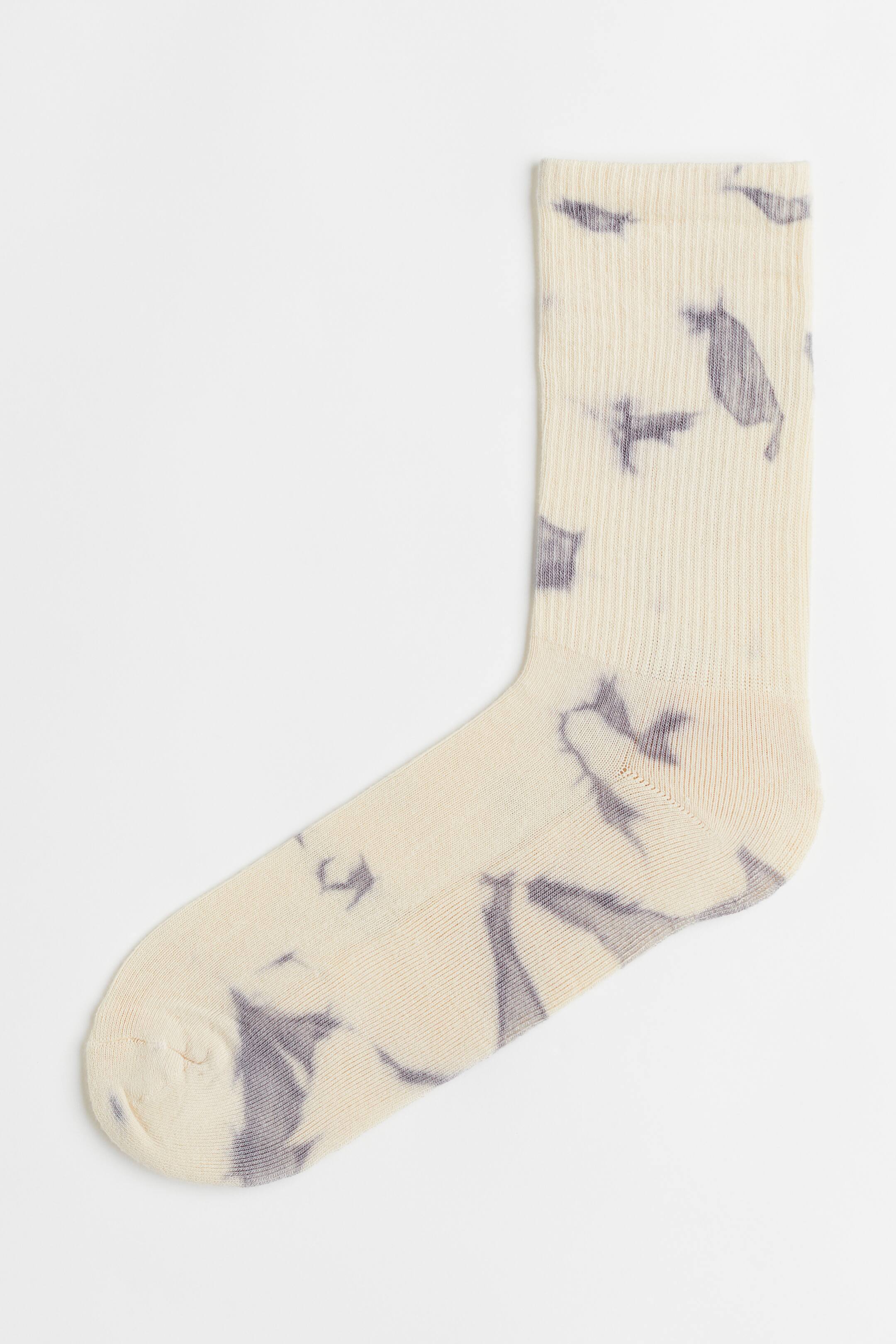 View larger image: Batik-patterned socks - Light beige/Tie-dye - Men | H&M 1