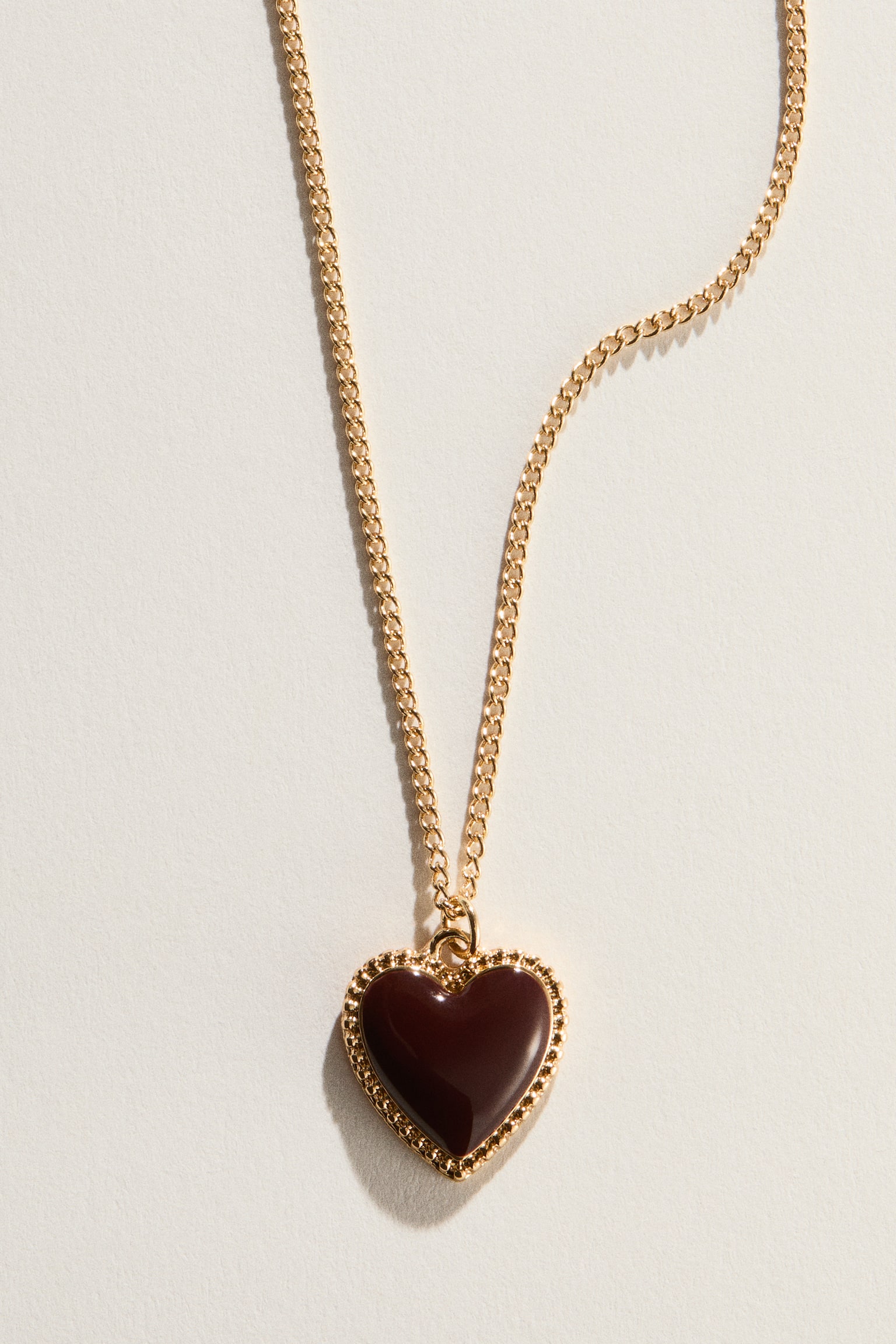 Heart-pendant necklace - Gold-coloured/Dark brown - 1