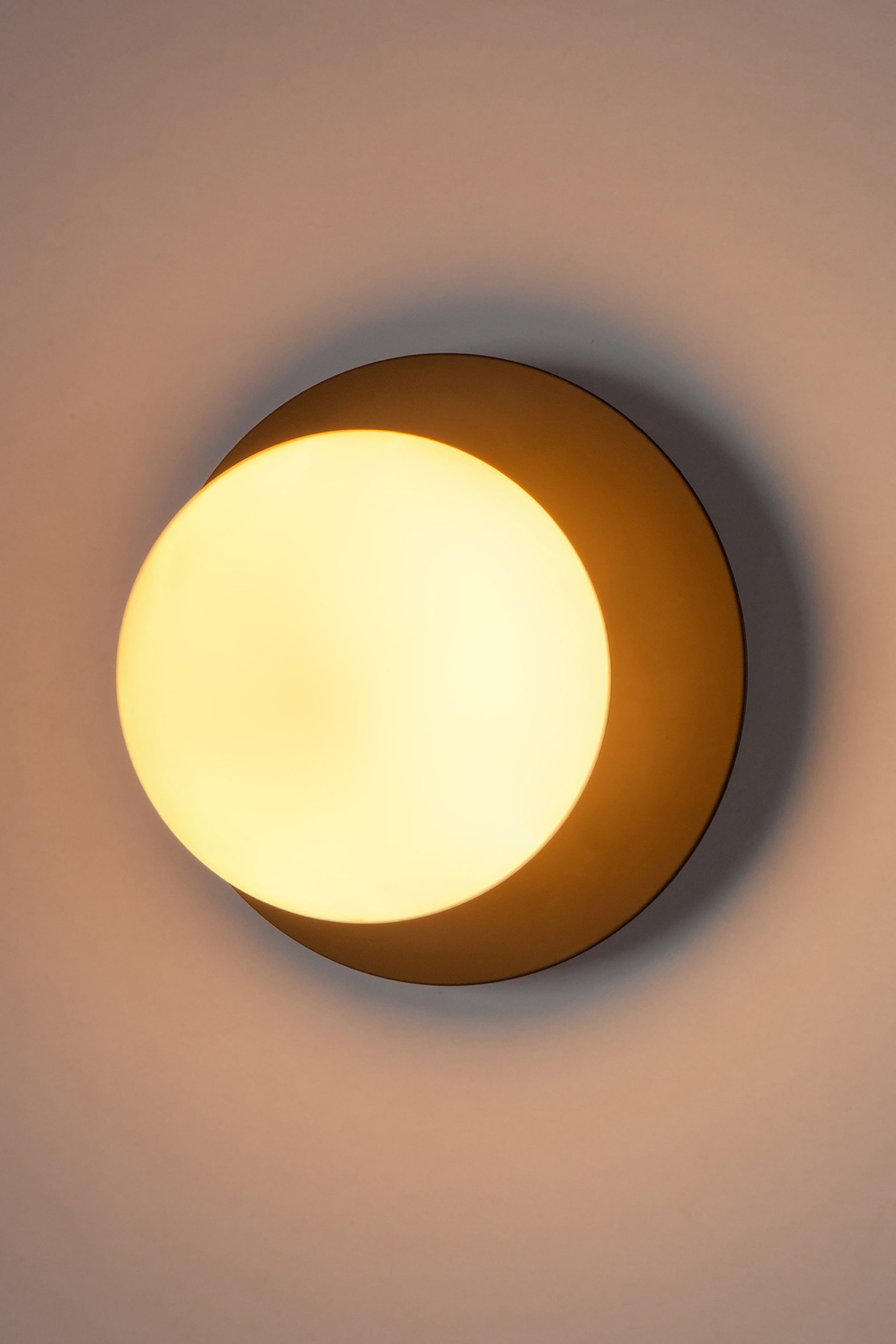 Opal Disk Wall Light - Dark Grey/Gold - 3