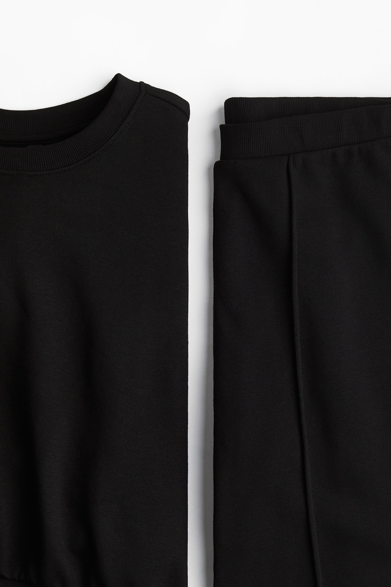 2-Piece Sweatshirt and Joggers Set - image 2