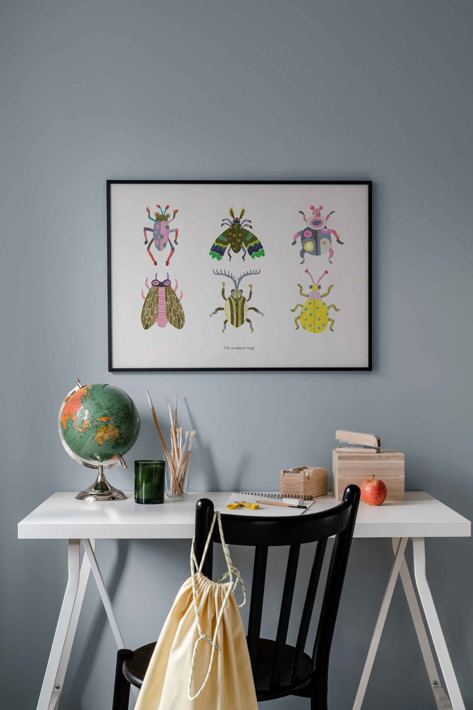 Nature Bug Poster - Beige - 2