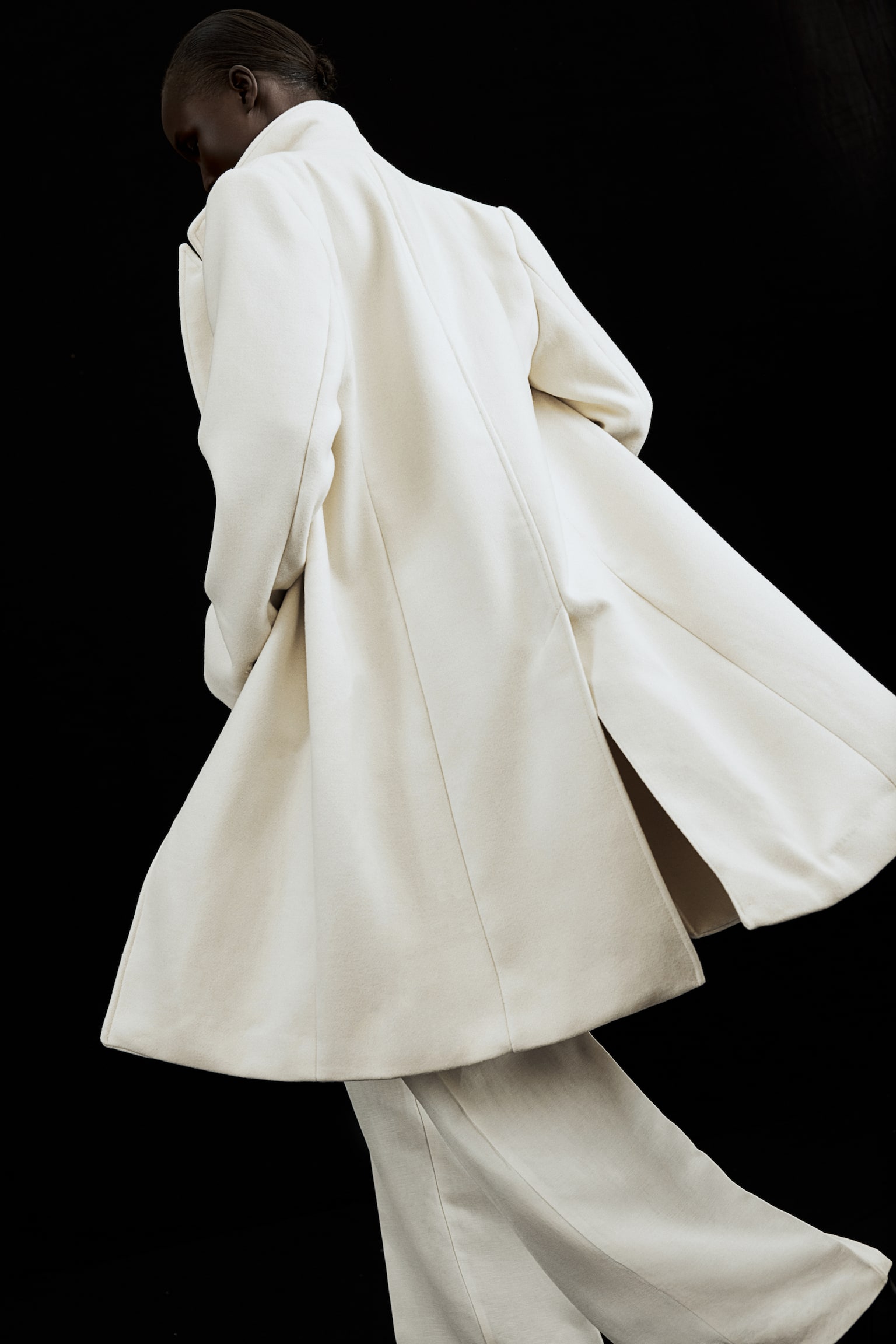 Shoulder-pad coat - Cream - 1