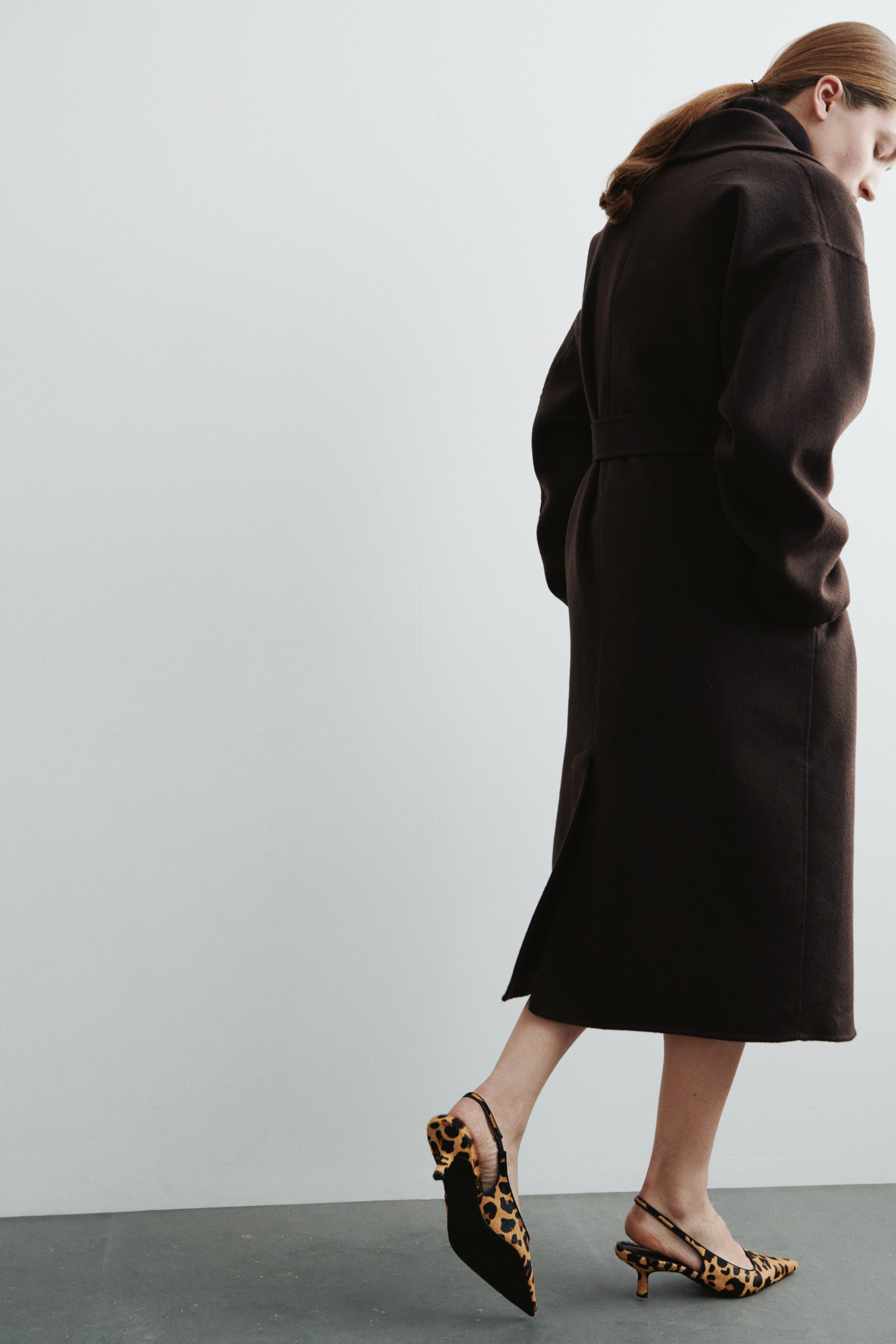 Kitten-heeled leather slingbacks - Beige/Faux leopard