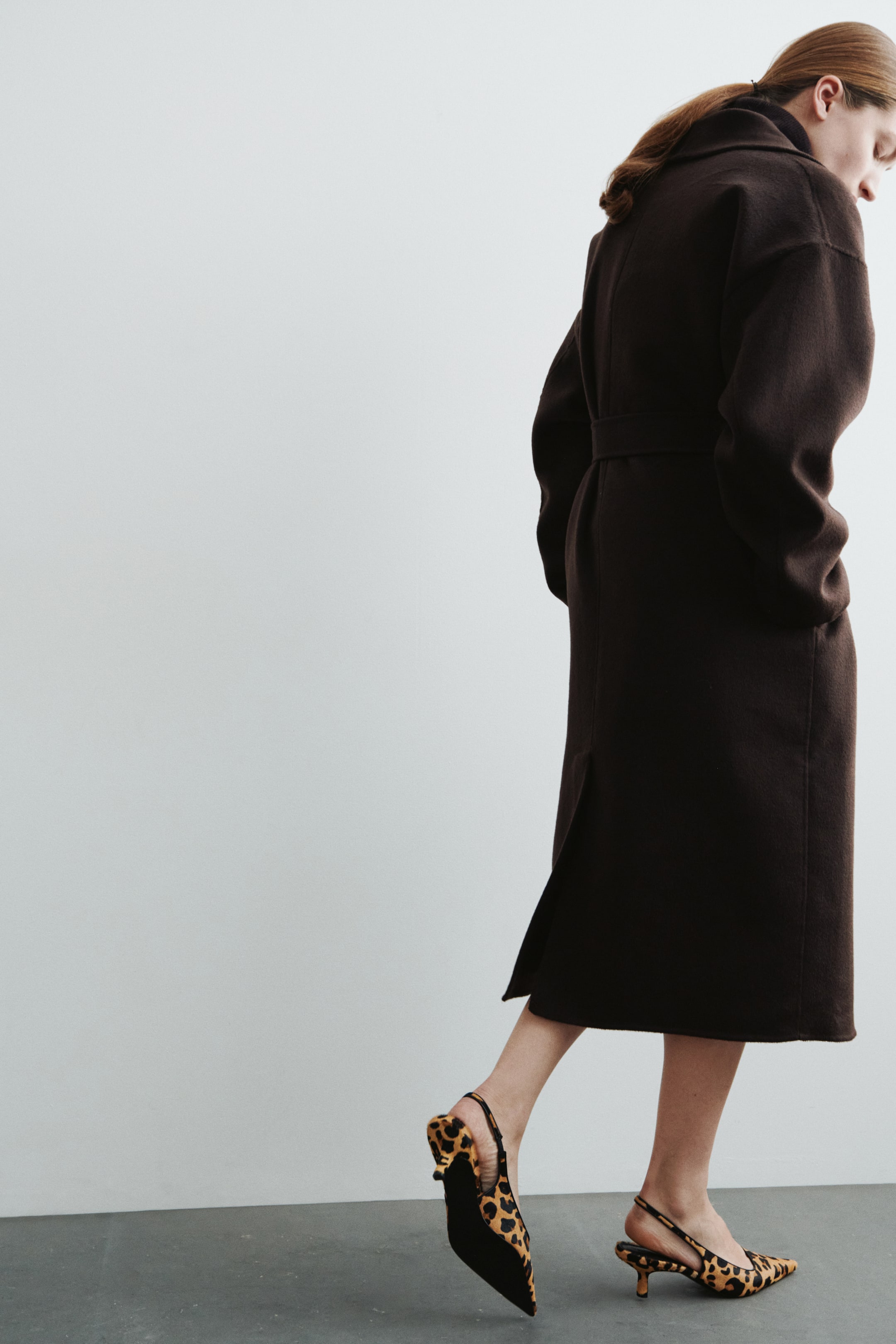 Vis større bilde: Slingbacks i skinn med snellehæl - Beige/Imitert leopard - DAME | H&M NO 1