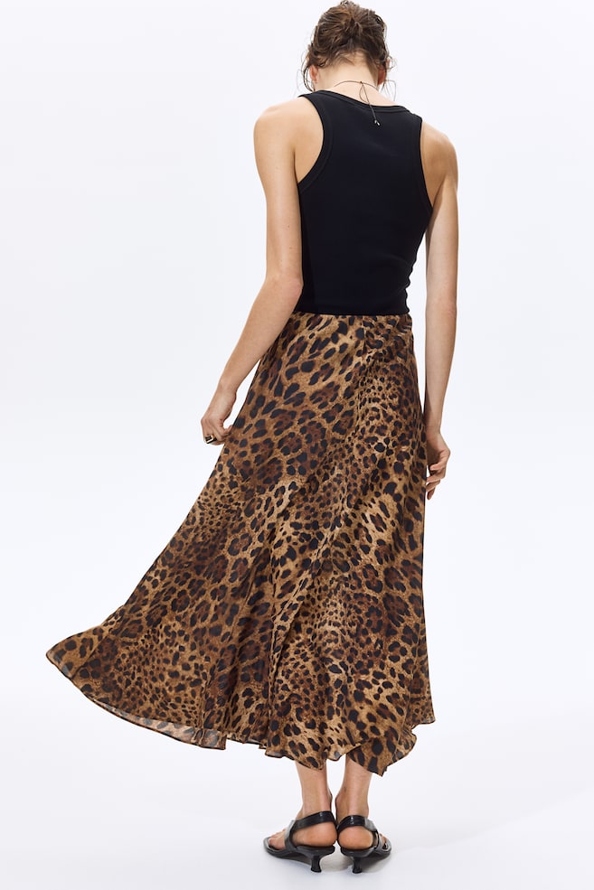 Falda maxi de satín - Beige/Diseño de leopardo/Rosa durazno/Café oscuro - 3