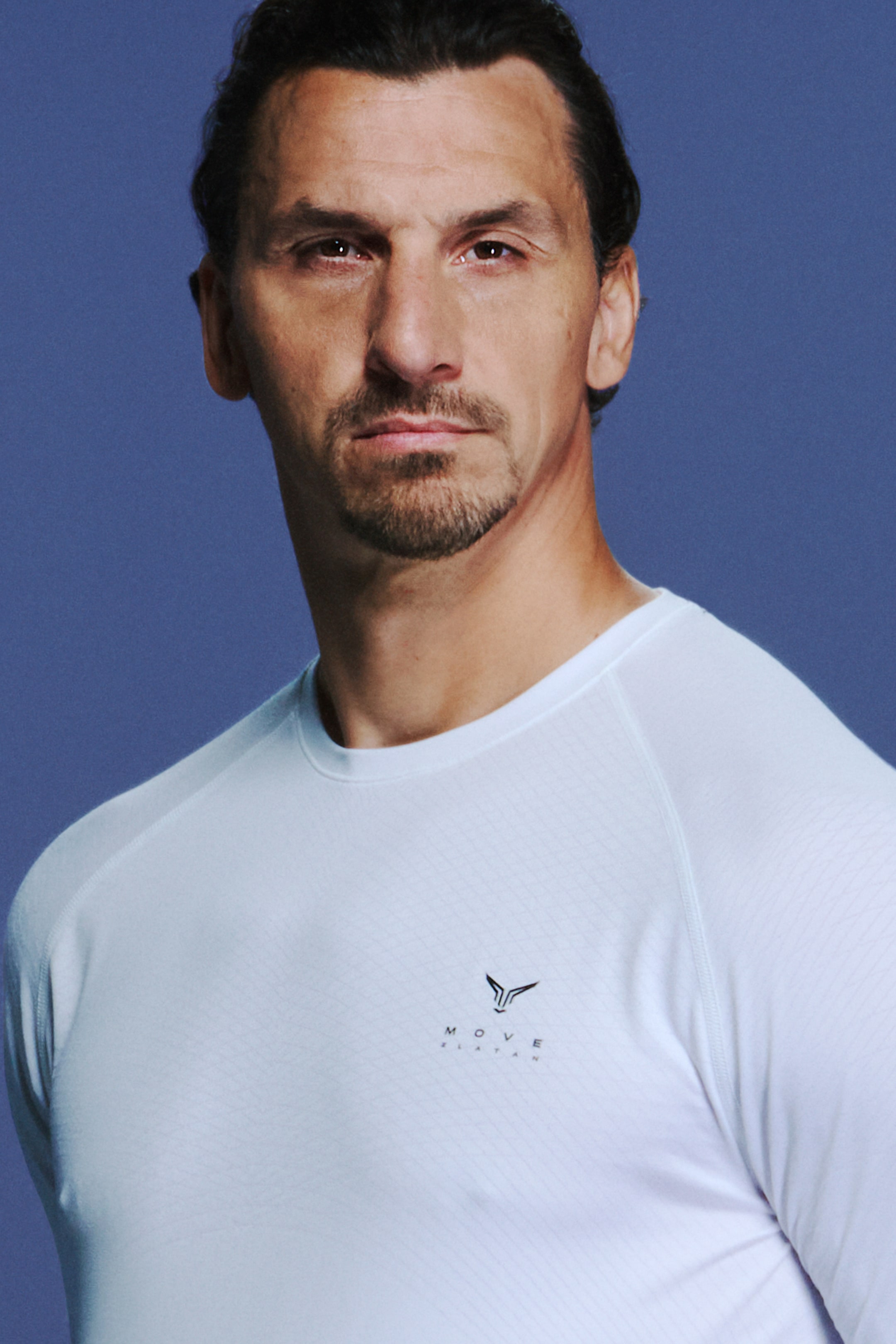 Ampliar la imagen: Playera deportiva Muscle Fit con DryMove™ - Blanco/Move Zlatan - Men | H&M MX 1