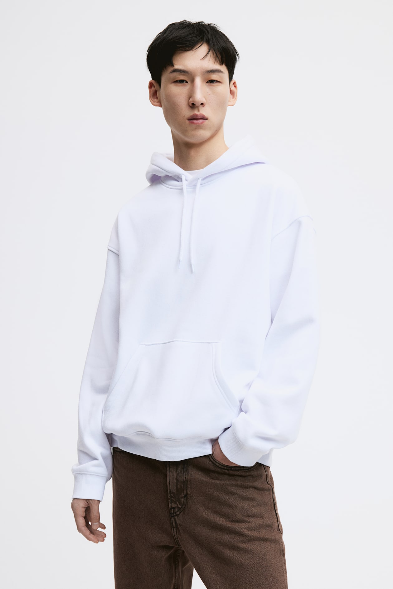 Loose Fit Hoodie - Long sleeve - Regular length - White - Men | H&M US