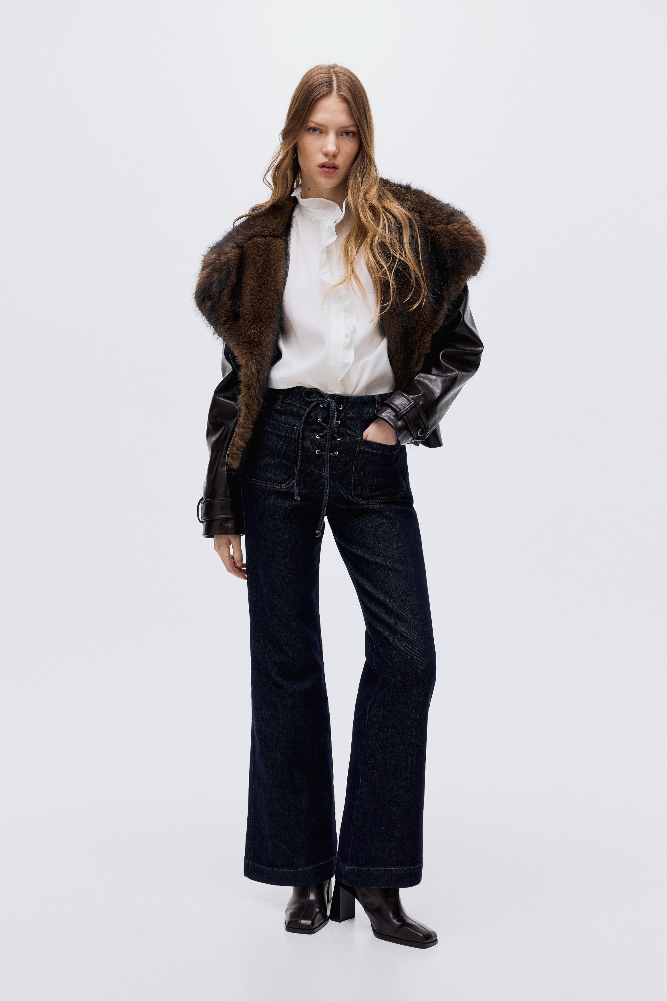 Flared High Jeans