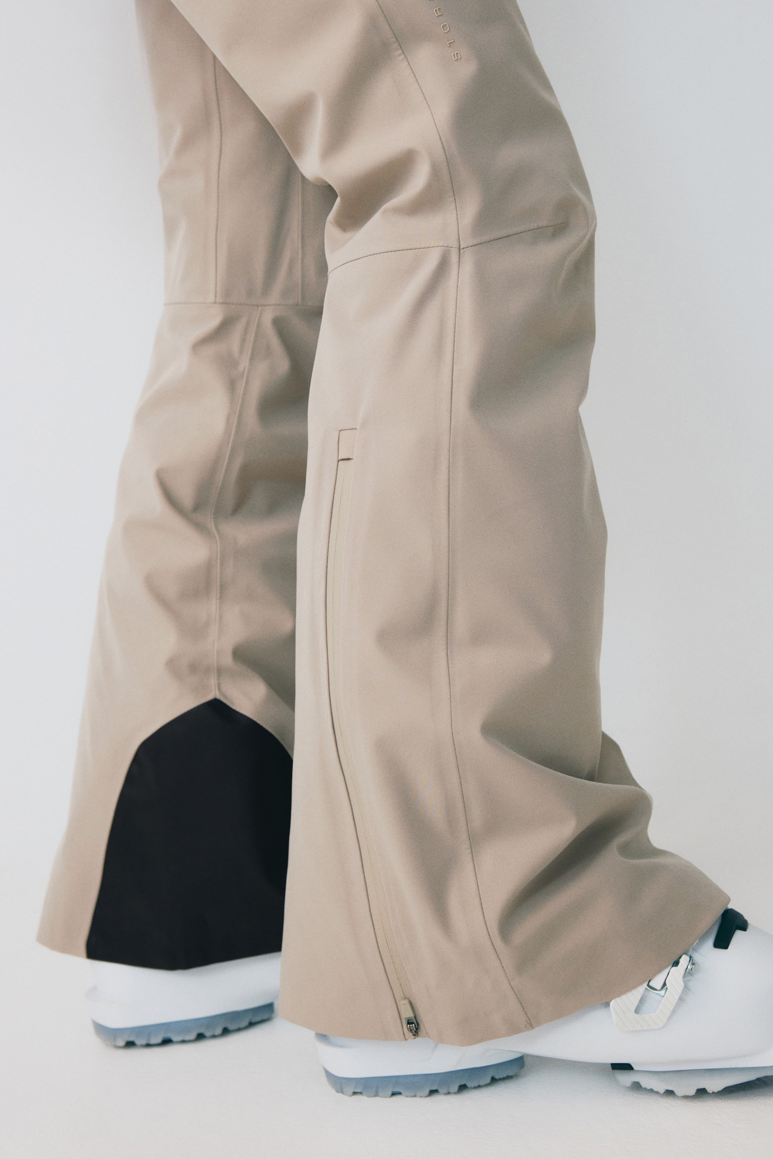 Ski trousers with StormMove™ - Dusty beige - 8