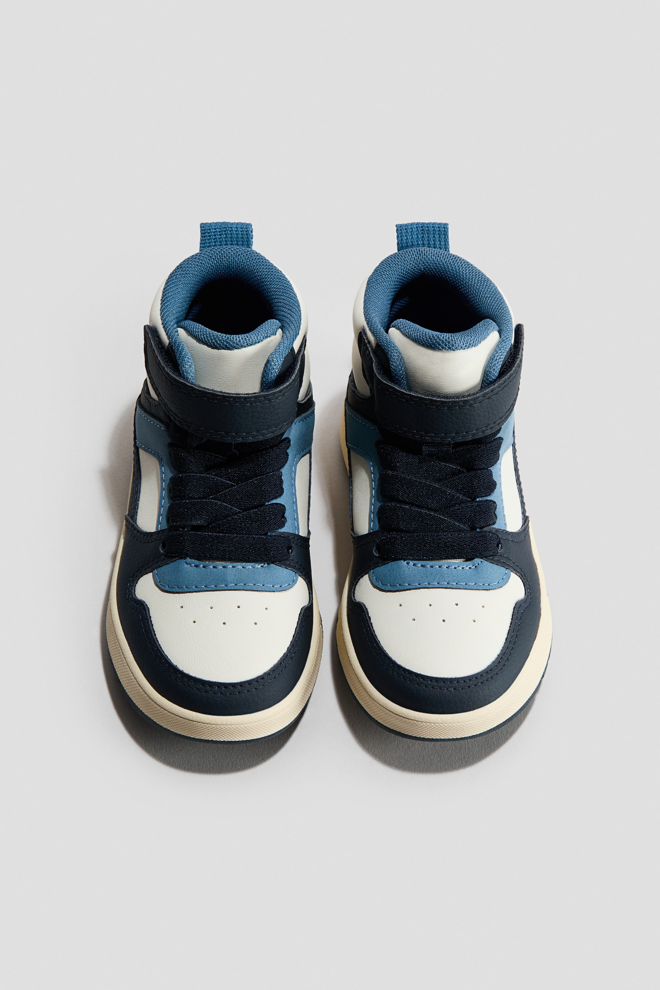 Visualizza immagine più grande: Sneakers alte - Blu navy/bianco - BAMBINO | H&M IT 2
