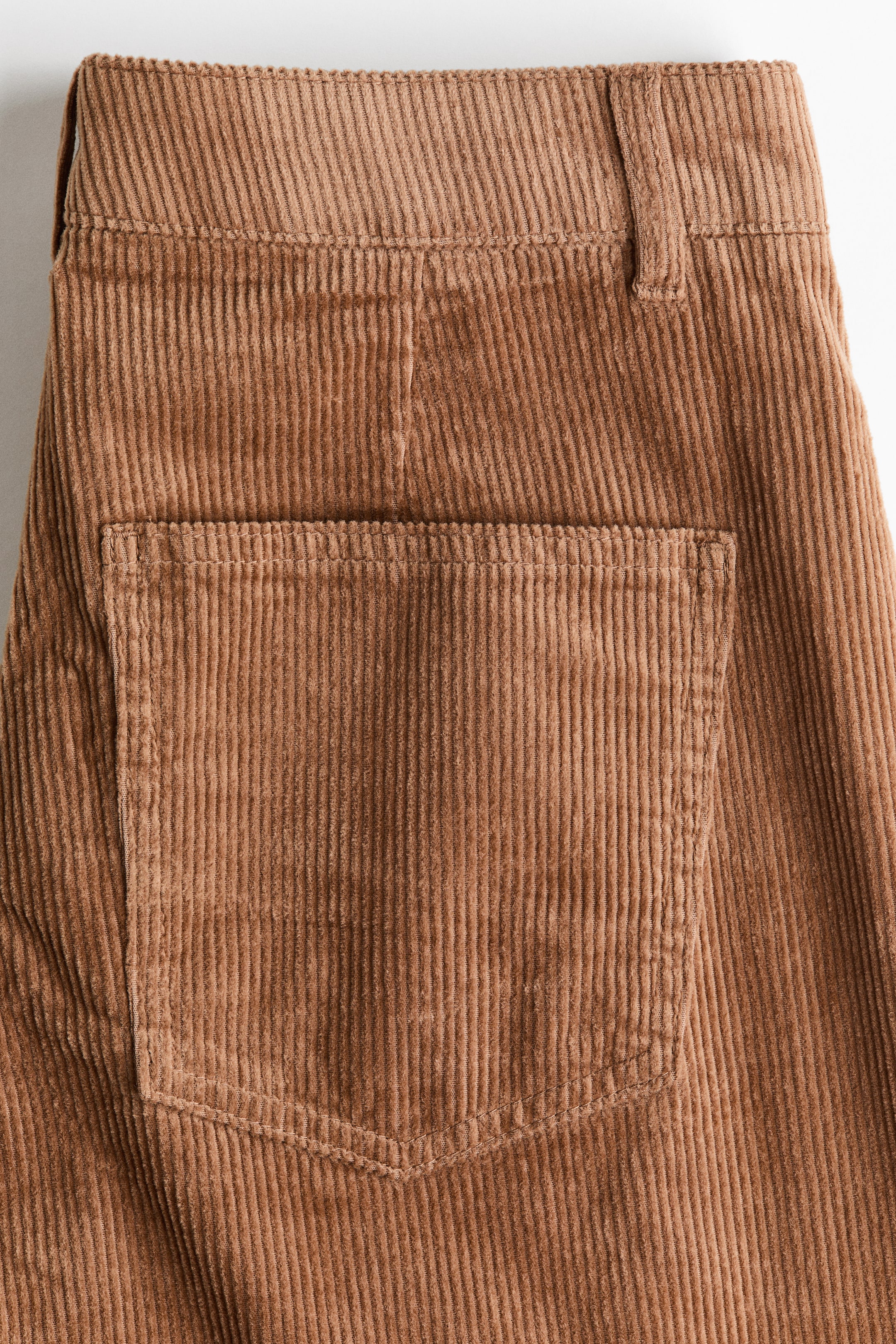Barrel-Leg Corduroy Pants