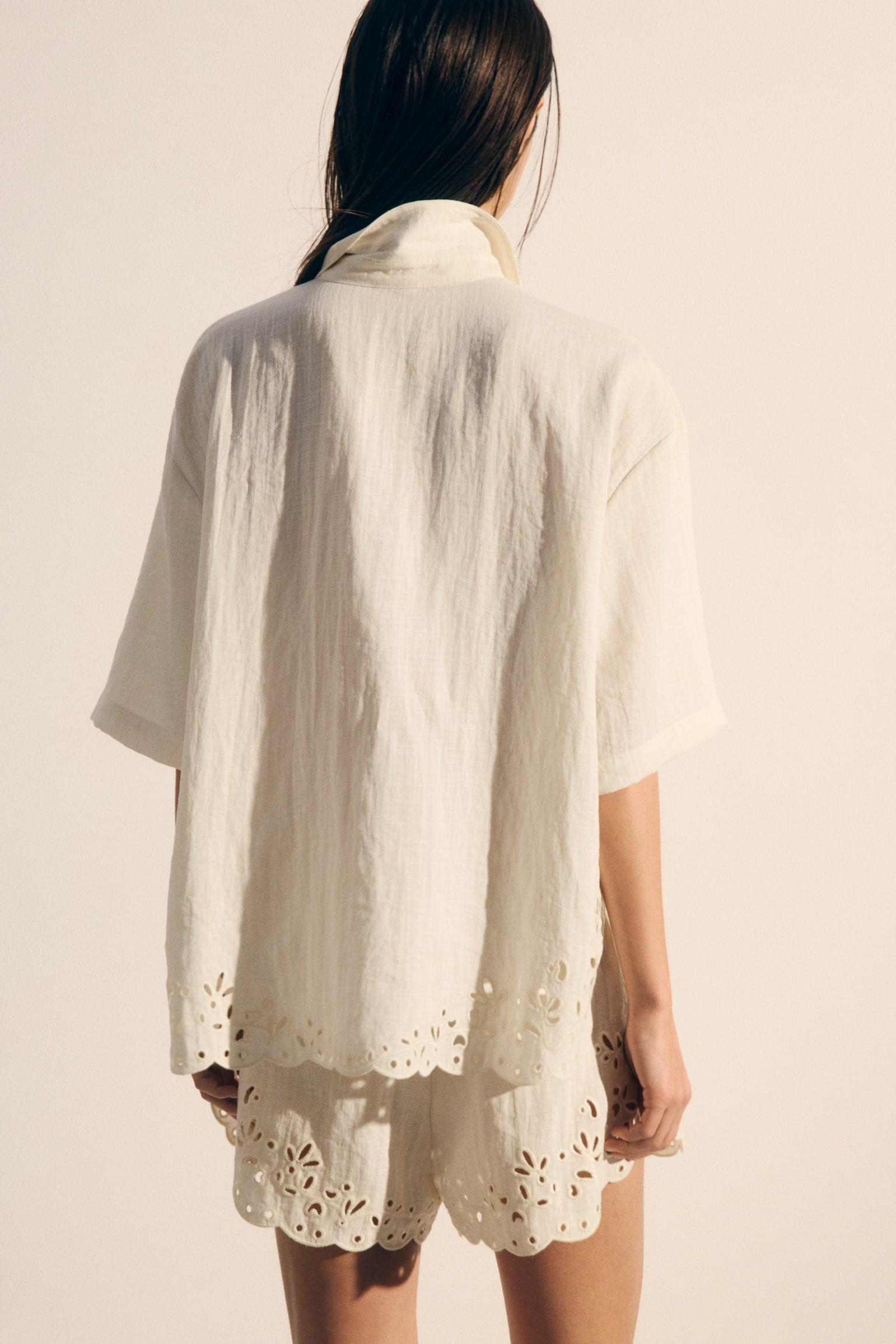 Broderie anglaise beach shirt - Cream - 4