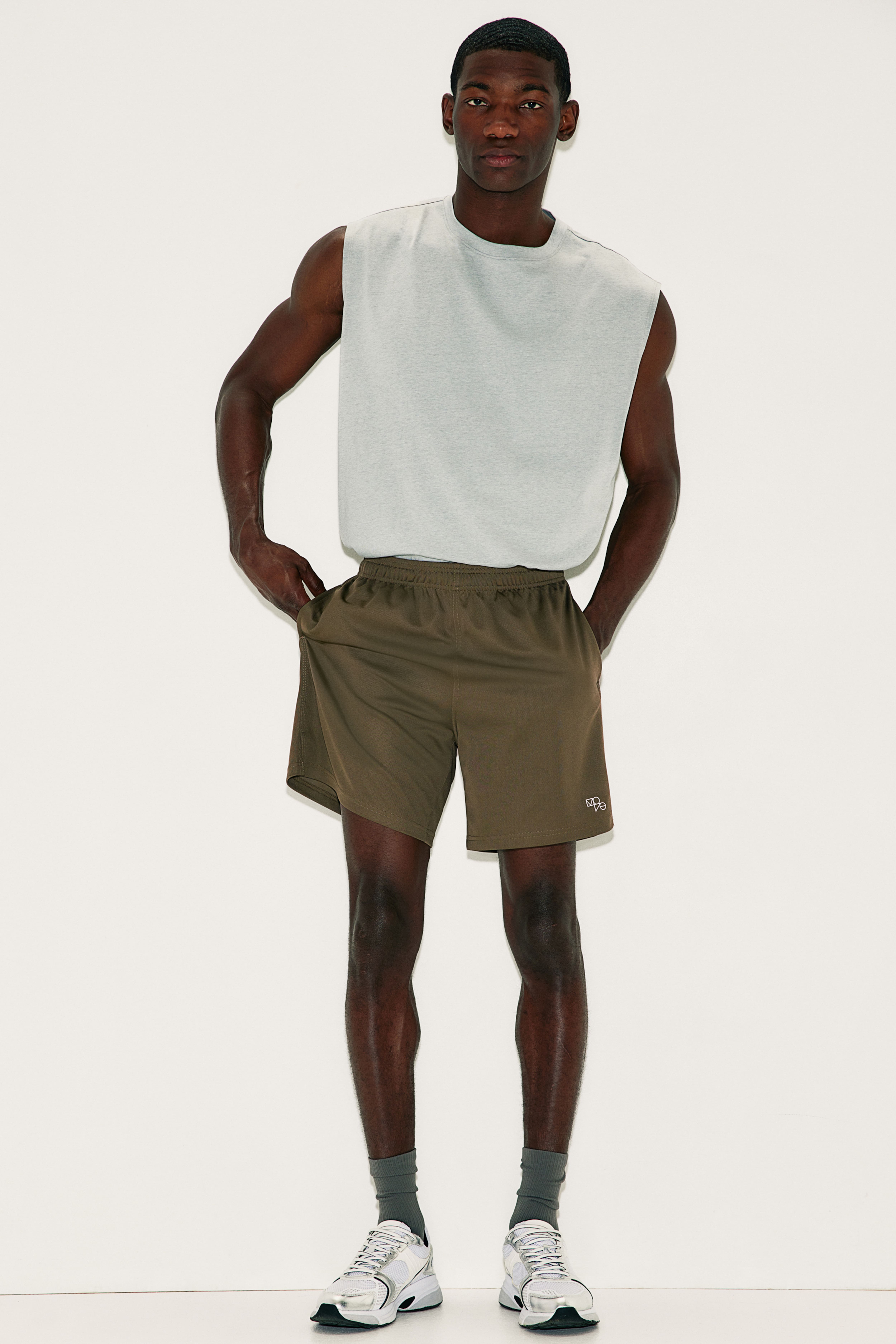 H and m khaki shorts best sale