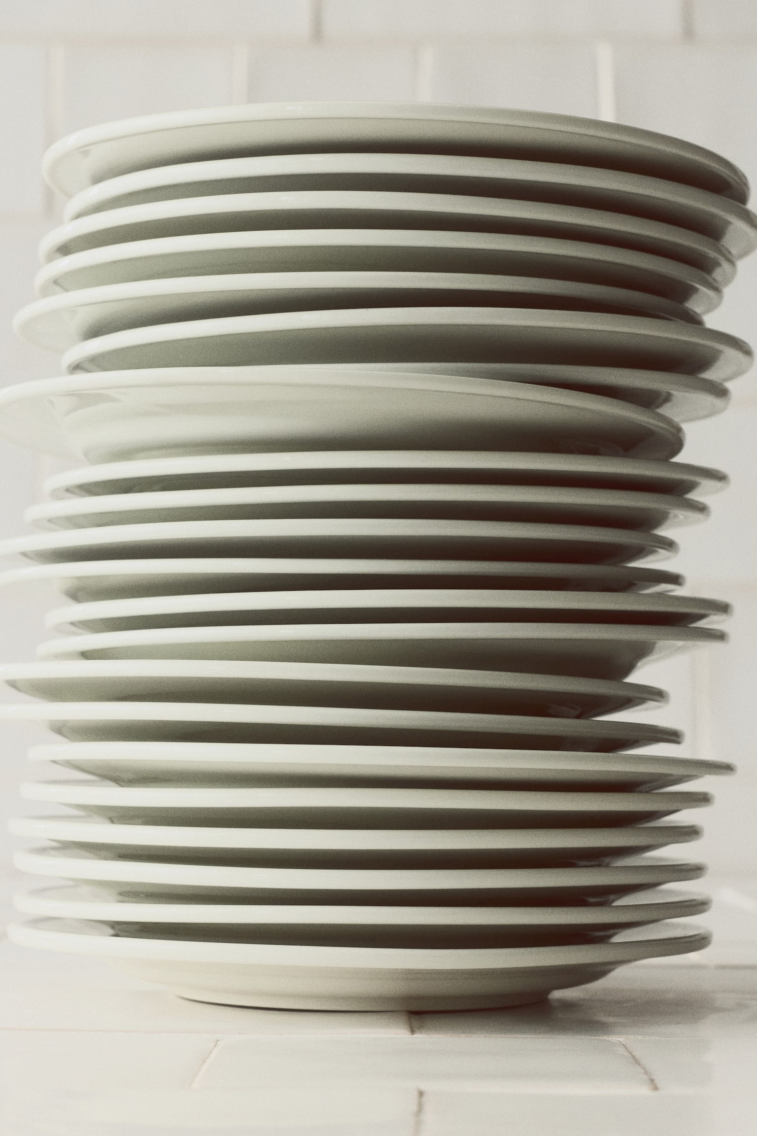Plato mediano de porcelana - Blanco/Negro - 1