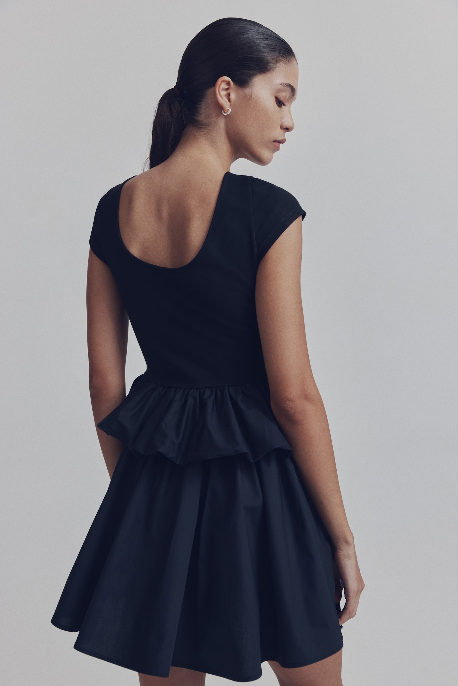 Top con bastilla abombada en Ponte di Roma - Negro/Blanco - 3