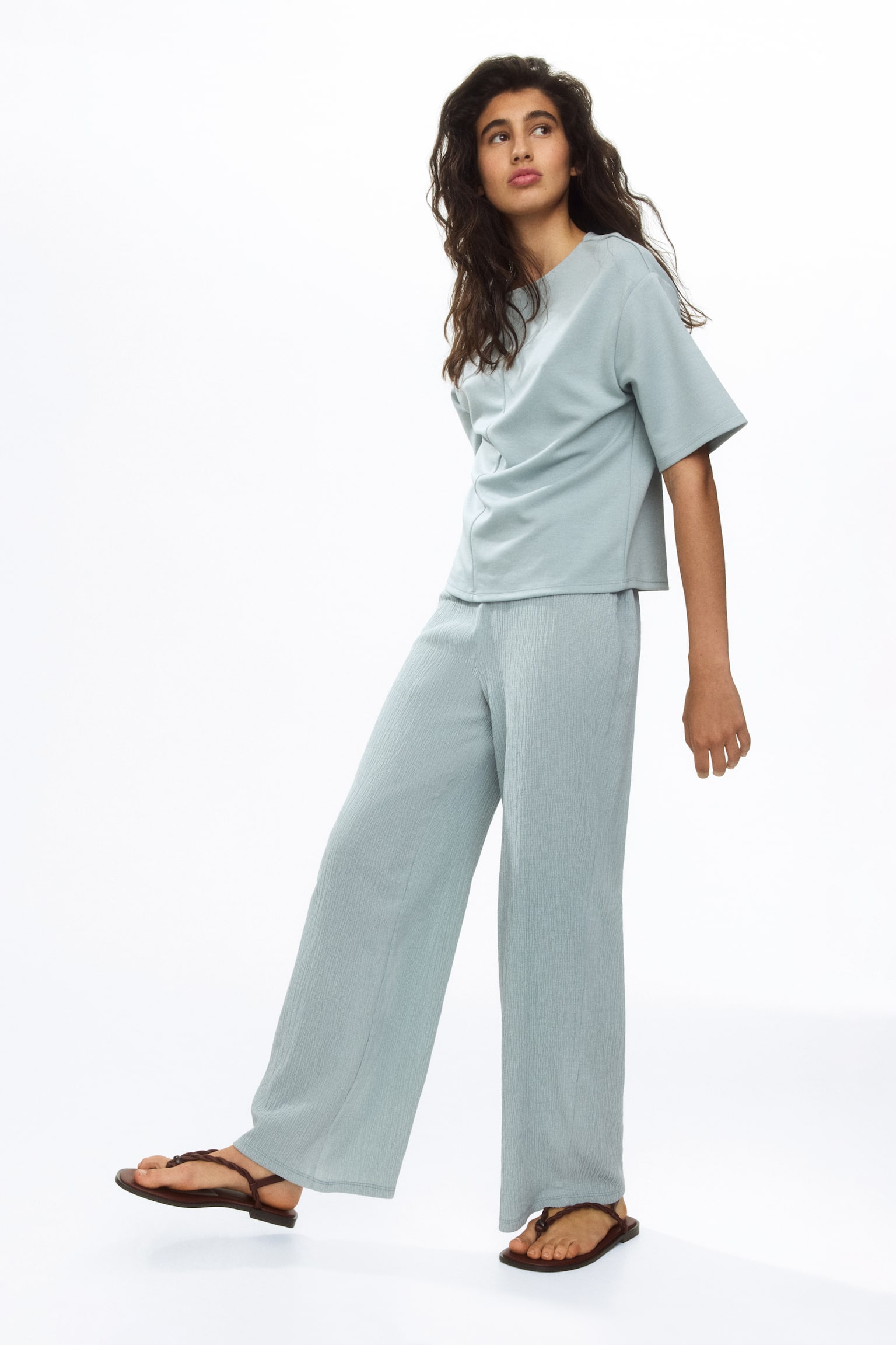 Женские брюки H&M Straight Crinkled, цвет: Светлый бирюзовый — фото 3