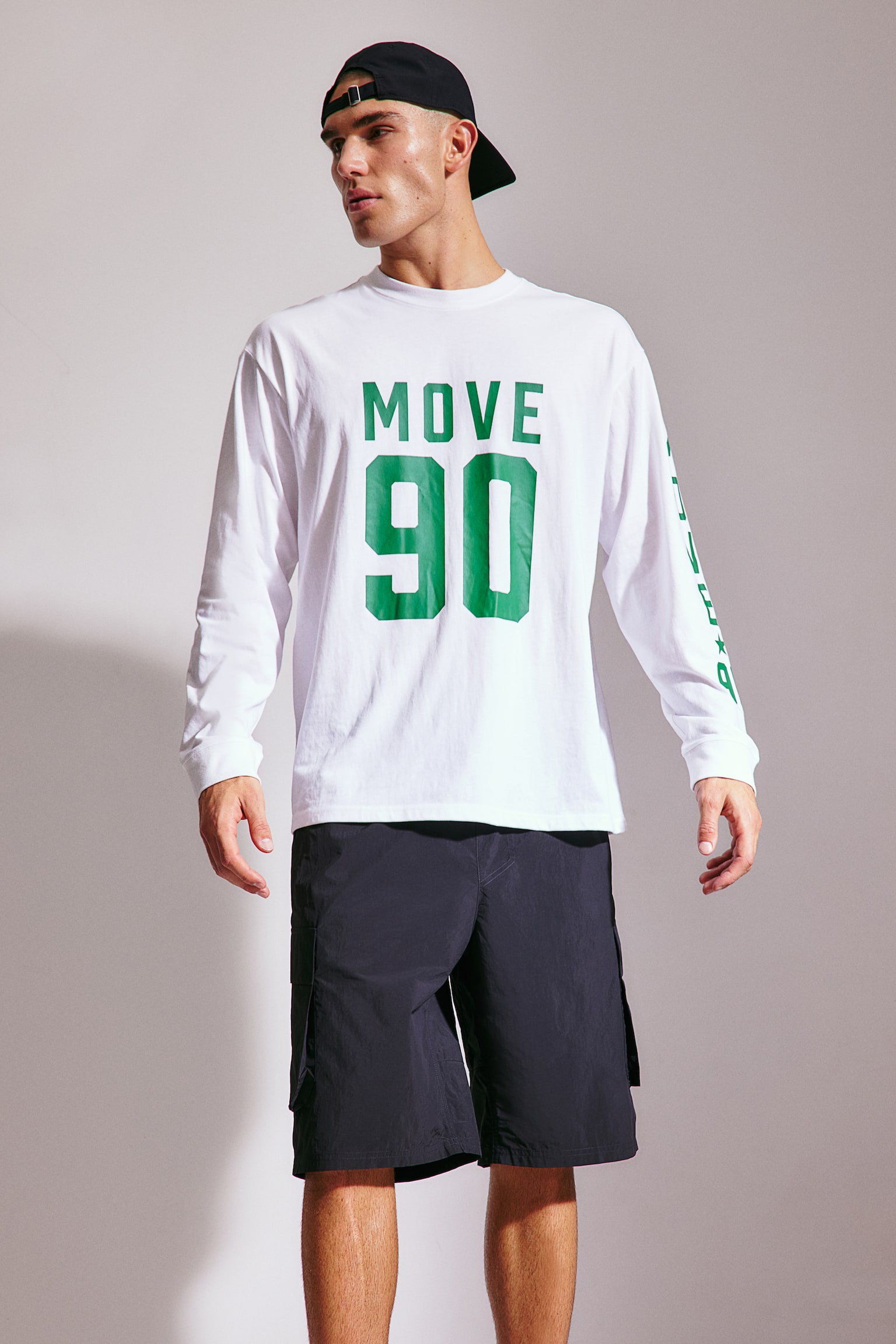 Loose Fit Long-sleeved sports top in DryMove™ - White/Move 90/White/Natural Power - 1