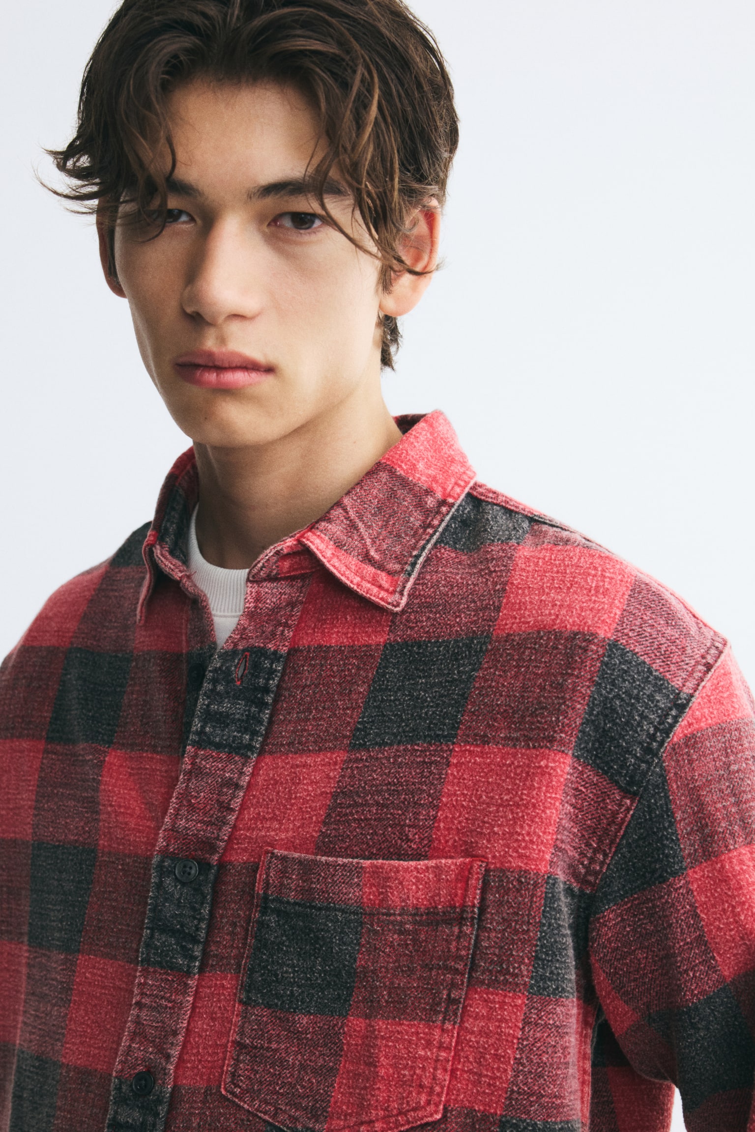 Мужская рубашка H&M Relaxed-Fit Cotton, цвет: Красный / Клетчатый — фото 3