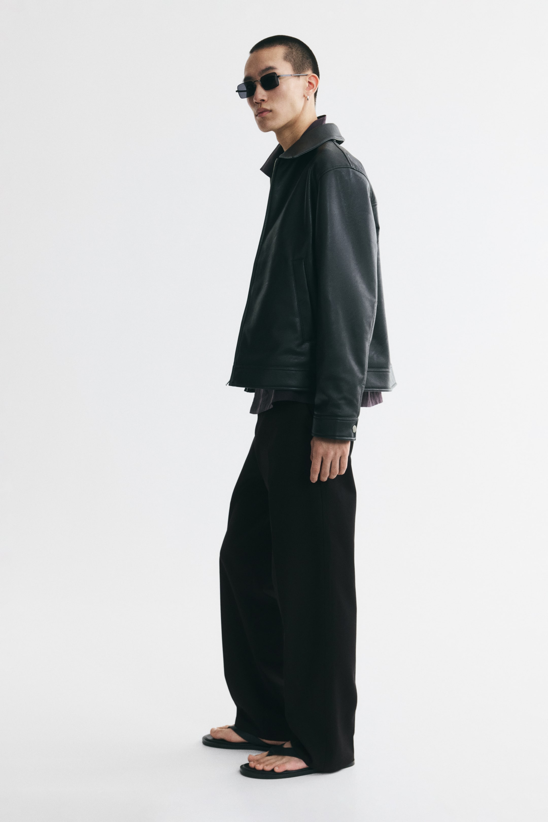Relaxed-Fit Wide-Leg Tailored Pants