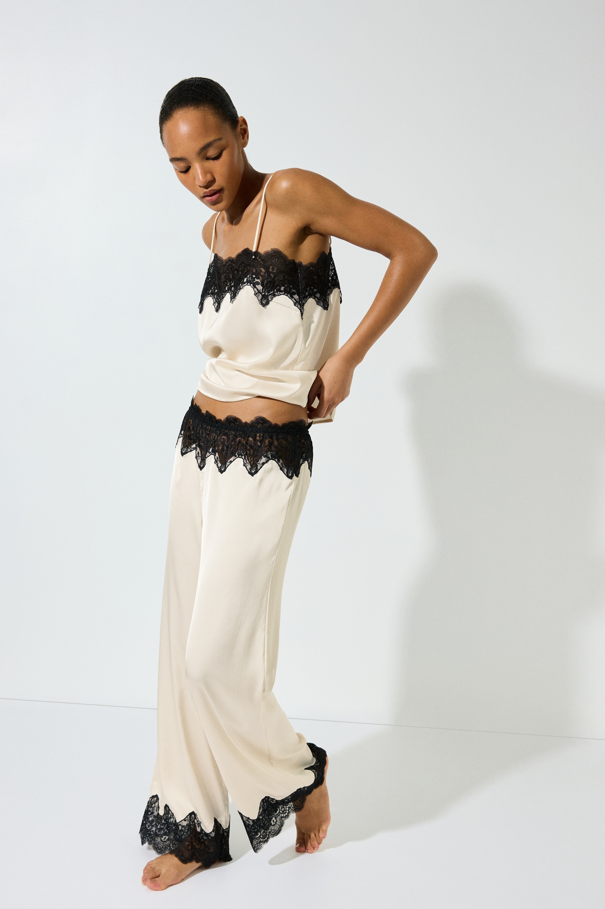 Lace-trimmed satin pyjama bottomsModel