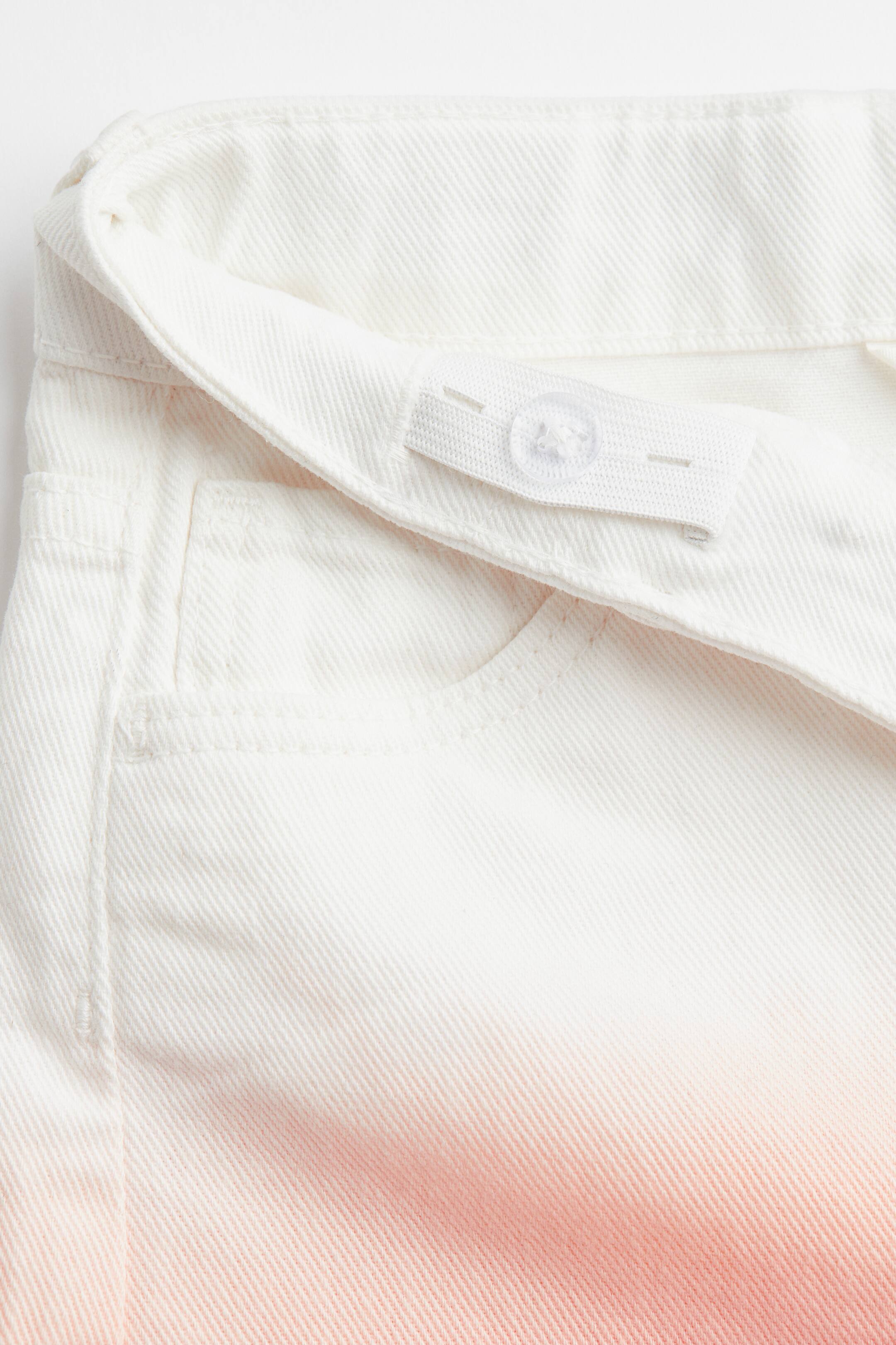 Visa större bild: Relaxed High jeansshorts - Vit/Aprikos - BARN | H&M FI 3