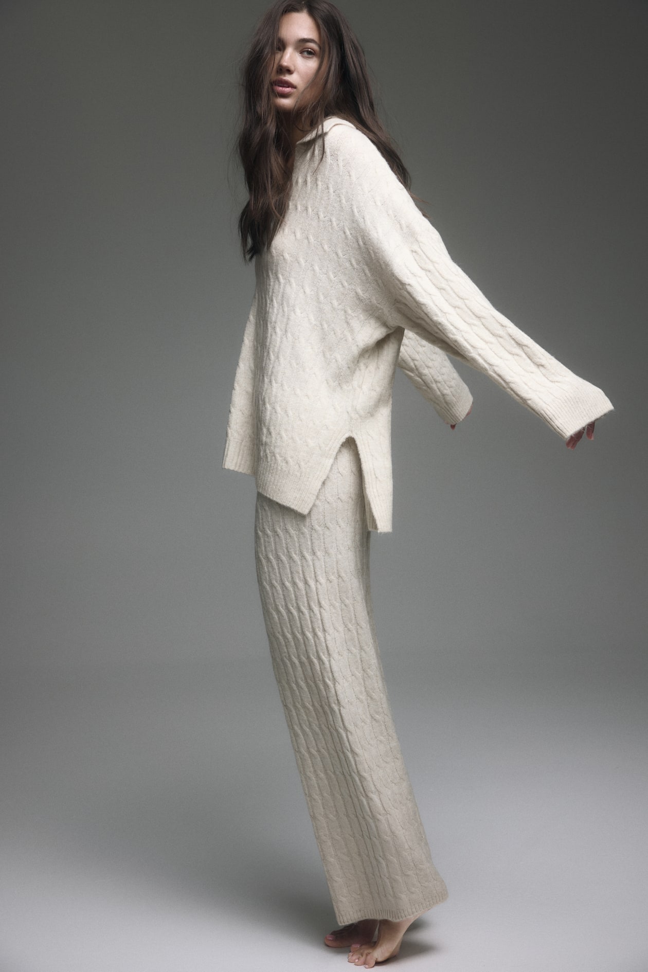Cable-knit jumper - image 3