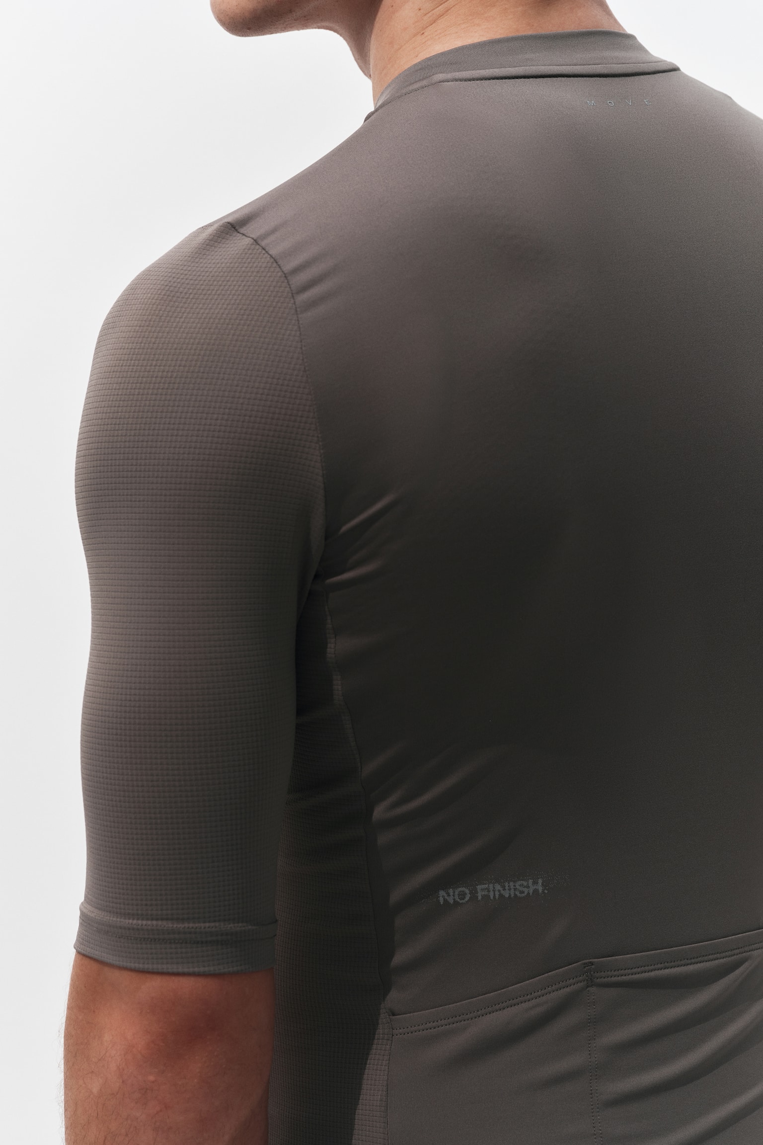Radler-T-Shirt mit DryMove™ in Muscle Fit-Grau - 6