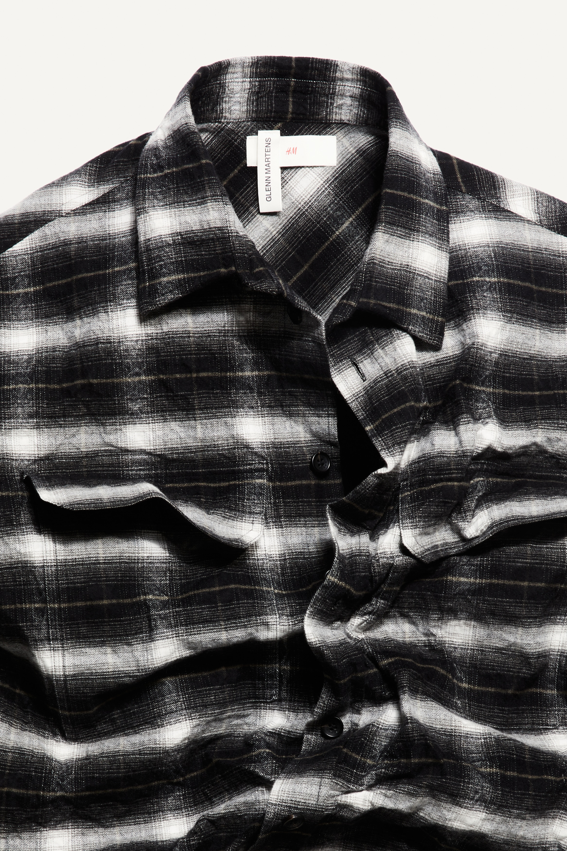 フォイルフランネルオーバーシャツ - ブラック／チェック - Men | H&M JP