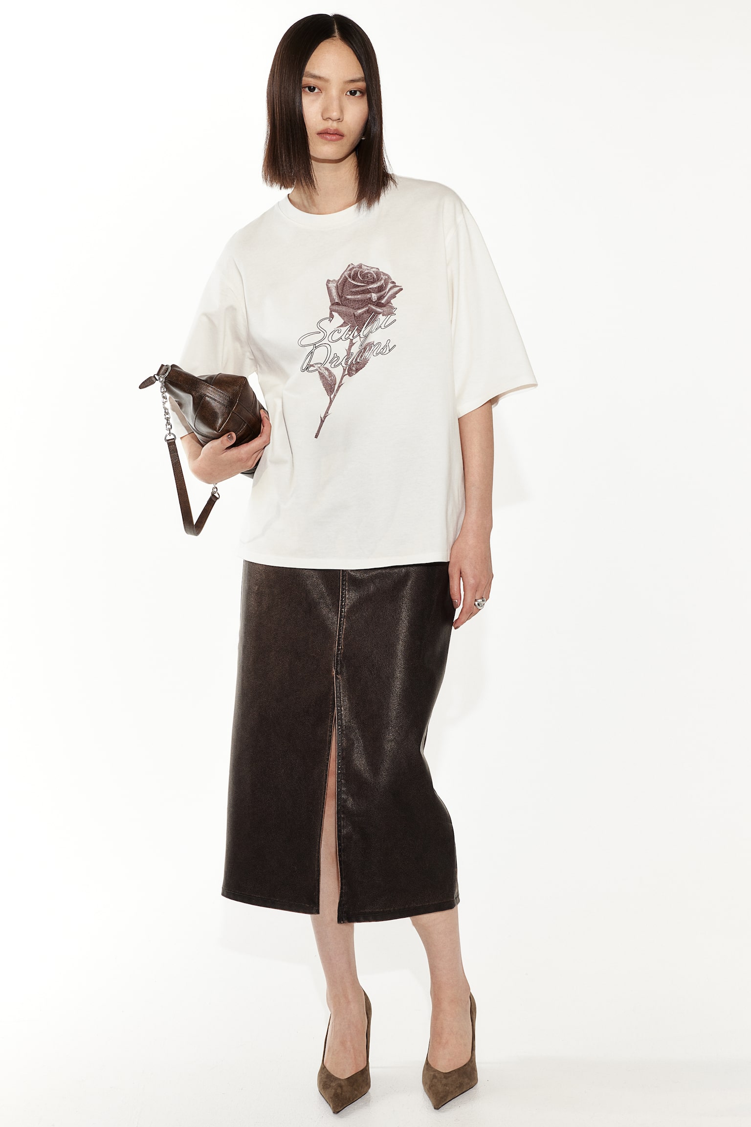 Oversized T-shirt - White/Sculpt Dreams/Cream/Division Two/Beige/Orlando/Greige/White/Bouquet/Light grey marl/Toronto/Dark brown/Silent Poem/Red/28/Black/Bright blue/Brooklyn - 4