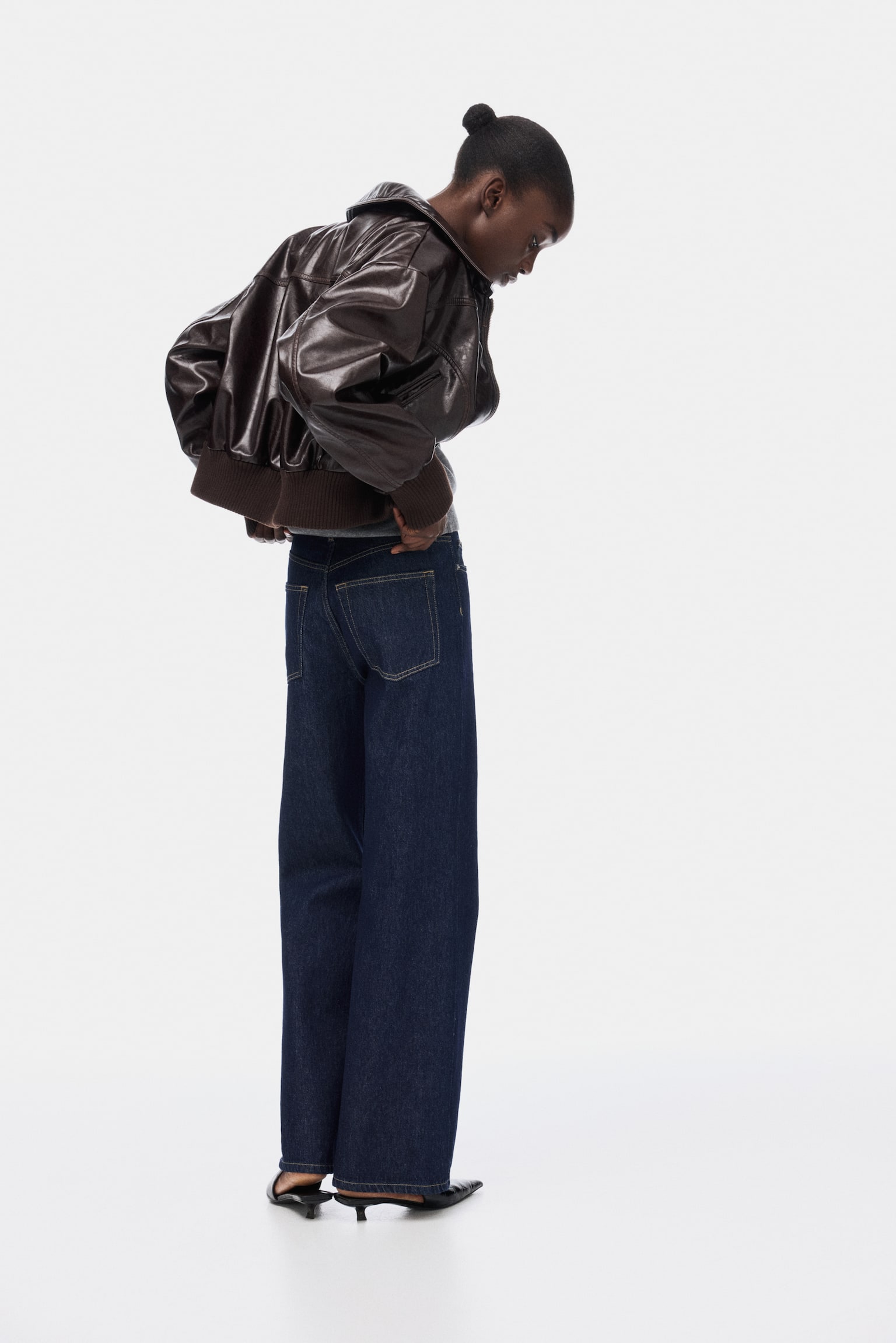 Wide High Waist Jeans - Bleumarin-denim/Albastru-denim închis/Negru-prespălat/Albastru-denim/Albastru-denim/Negru/Albastru-denim închis/Alb/Gri-denim/Albastru-denim închis/Gri-închis/Albastru-denim deschis/Albastru-denim/Gri/Albastru-denim deschis/Negru/Albastru-denim deschis/Alb - 3