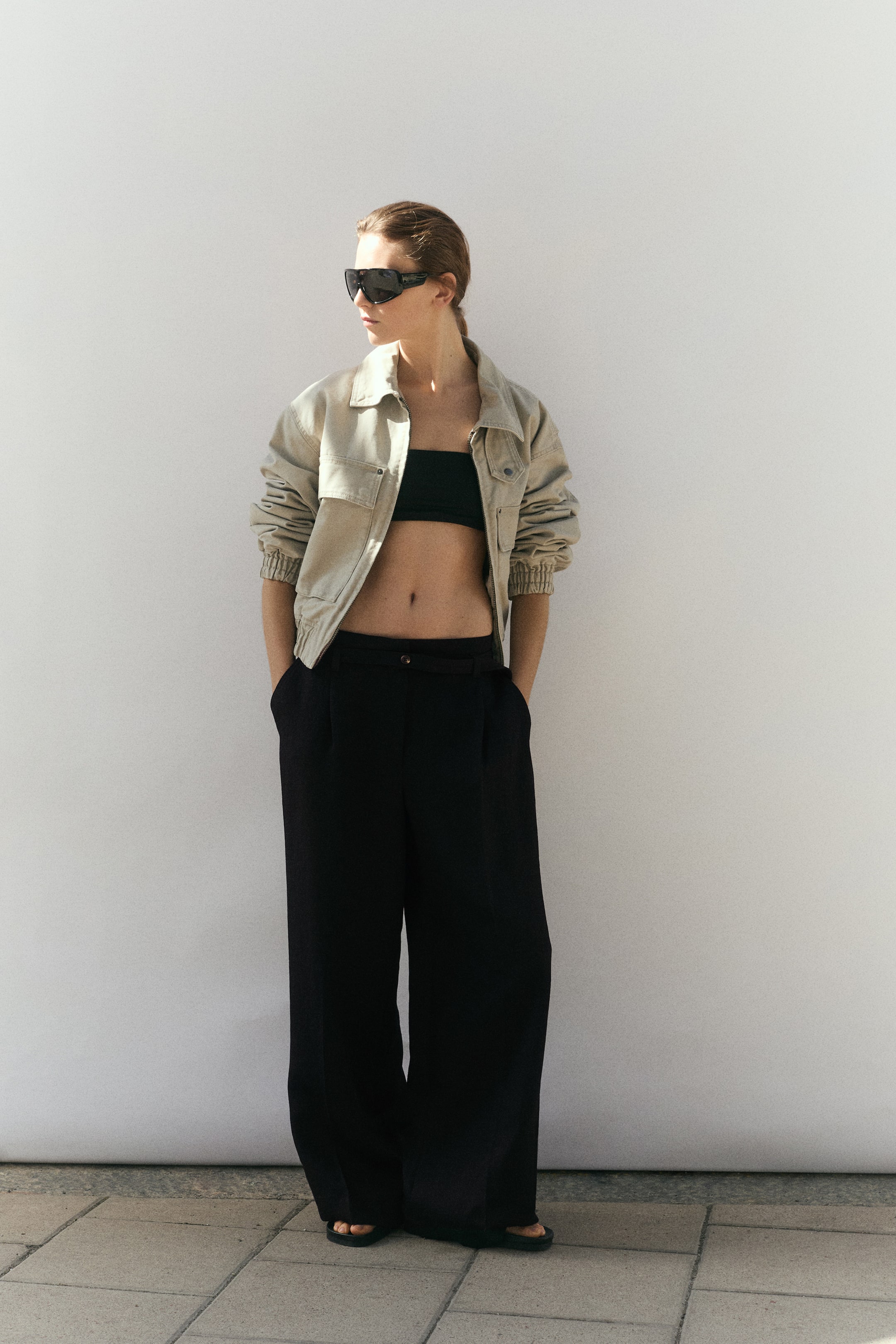 Agrandir l'image: Pantalon large avec ceinture - Noir - FEMME | H&M BE 1