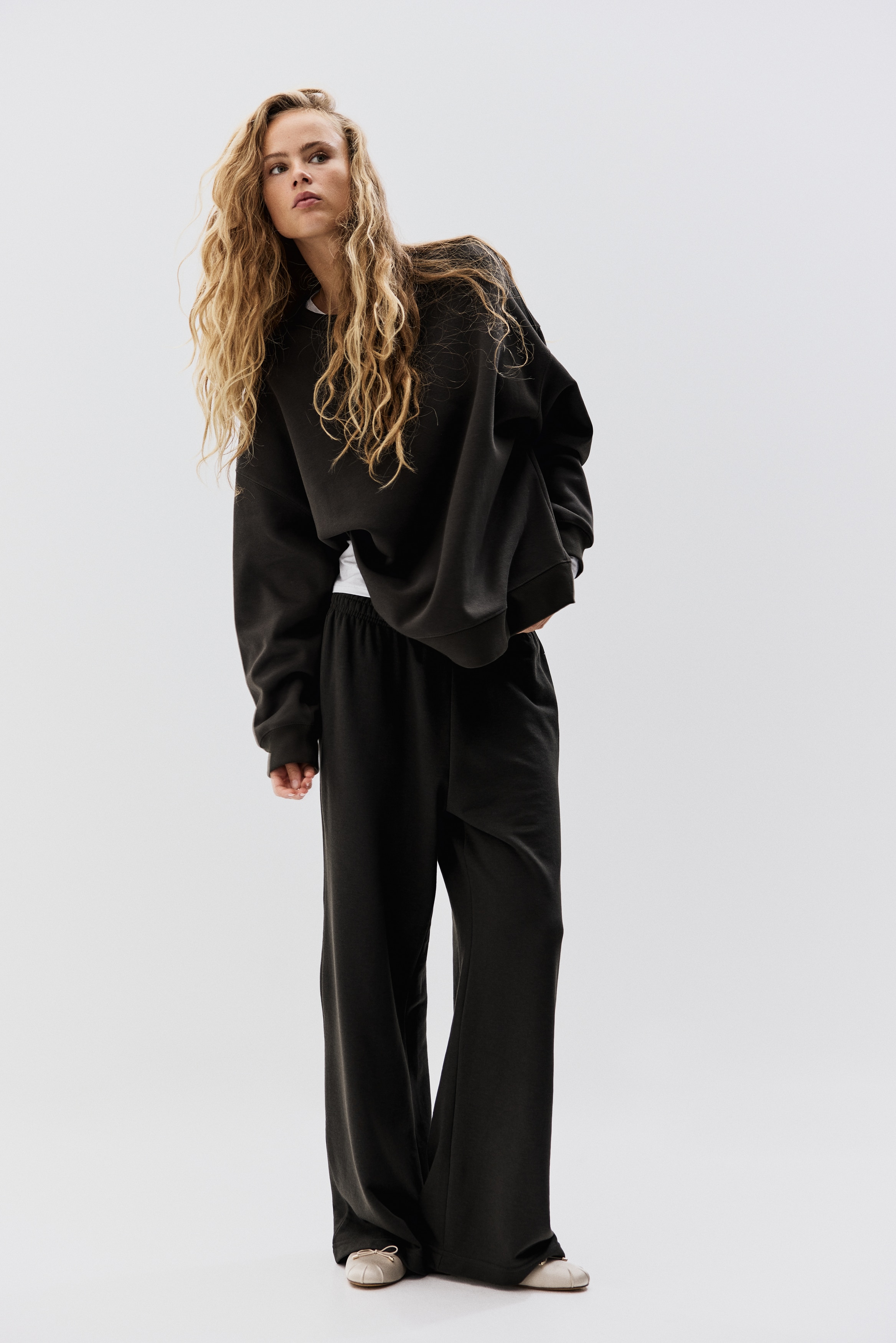 Oversized sweatshirt