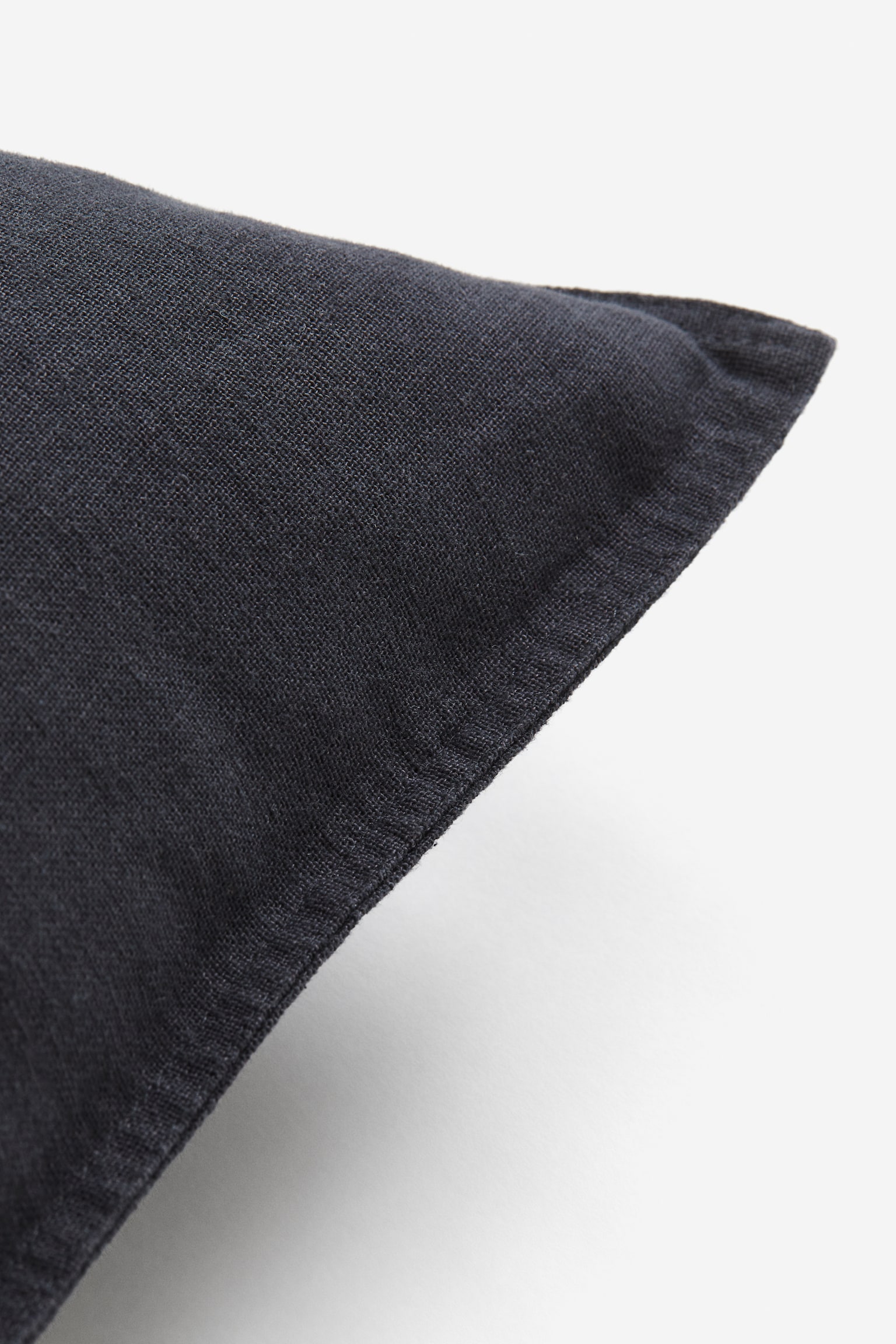 Linen-blend cushion cover - Dark grey/White - 3