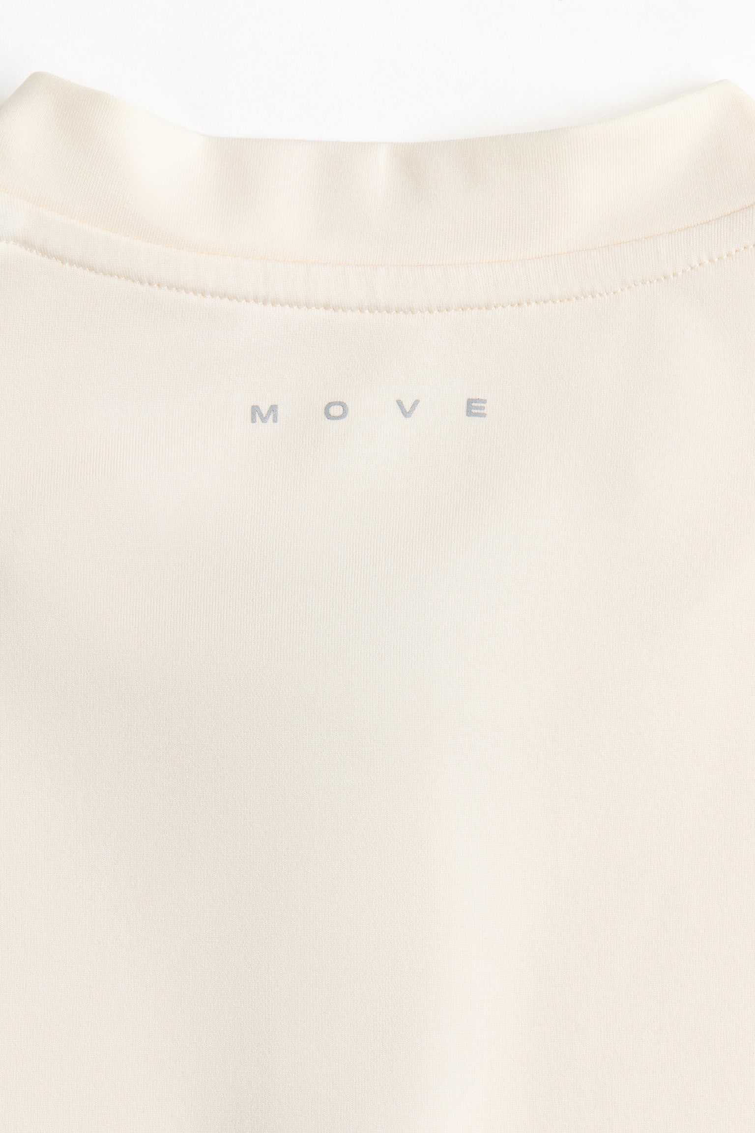 Женская футболка H&M Cycling T-Shirt with DryMove™, цвет: Кремовый — фото 8