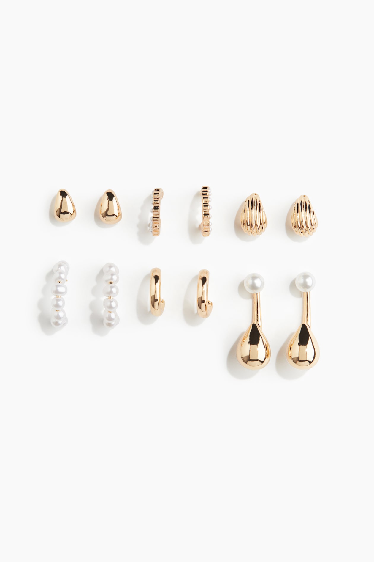H Earring Set