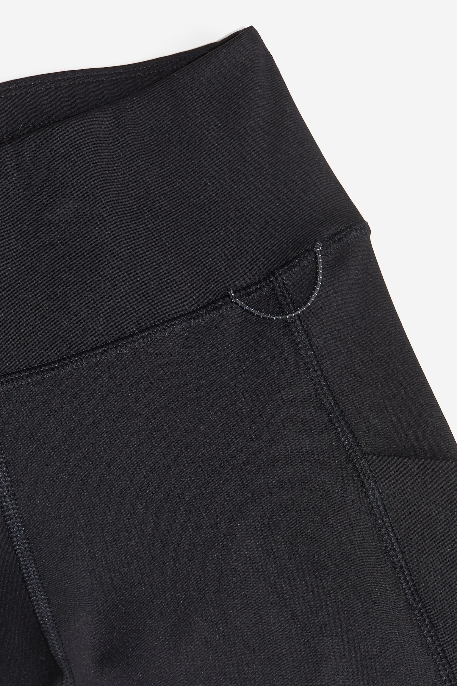 Pocket-detail running leggings in DryMove™ - Black - 2