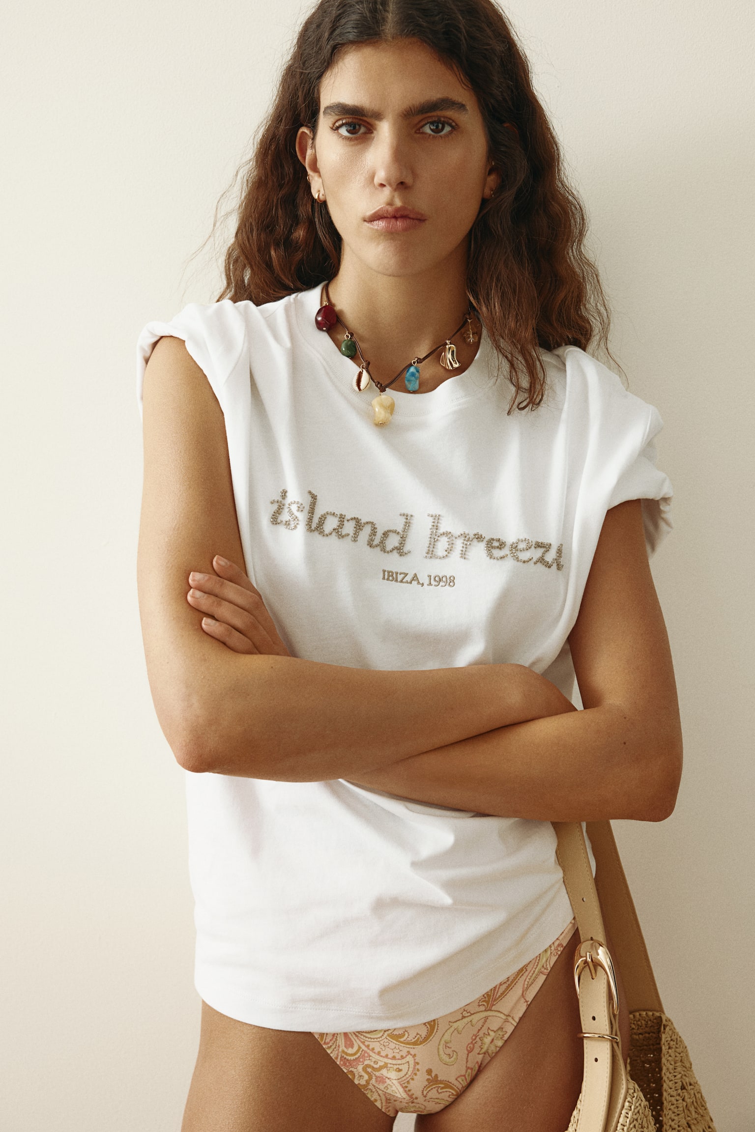 Áo thun dáng thụng - Màu trắng/Island breeze/Màu vàng nhạt/Atelier - 2