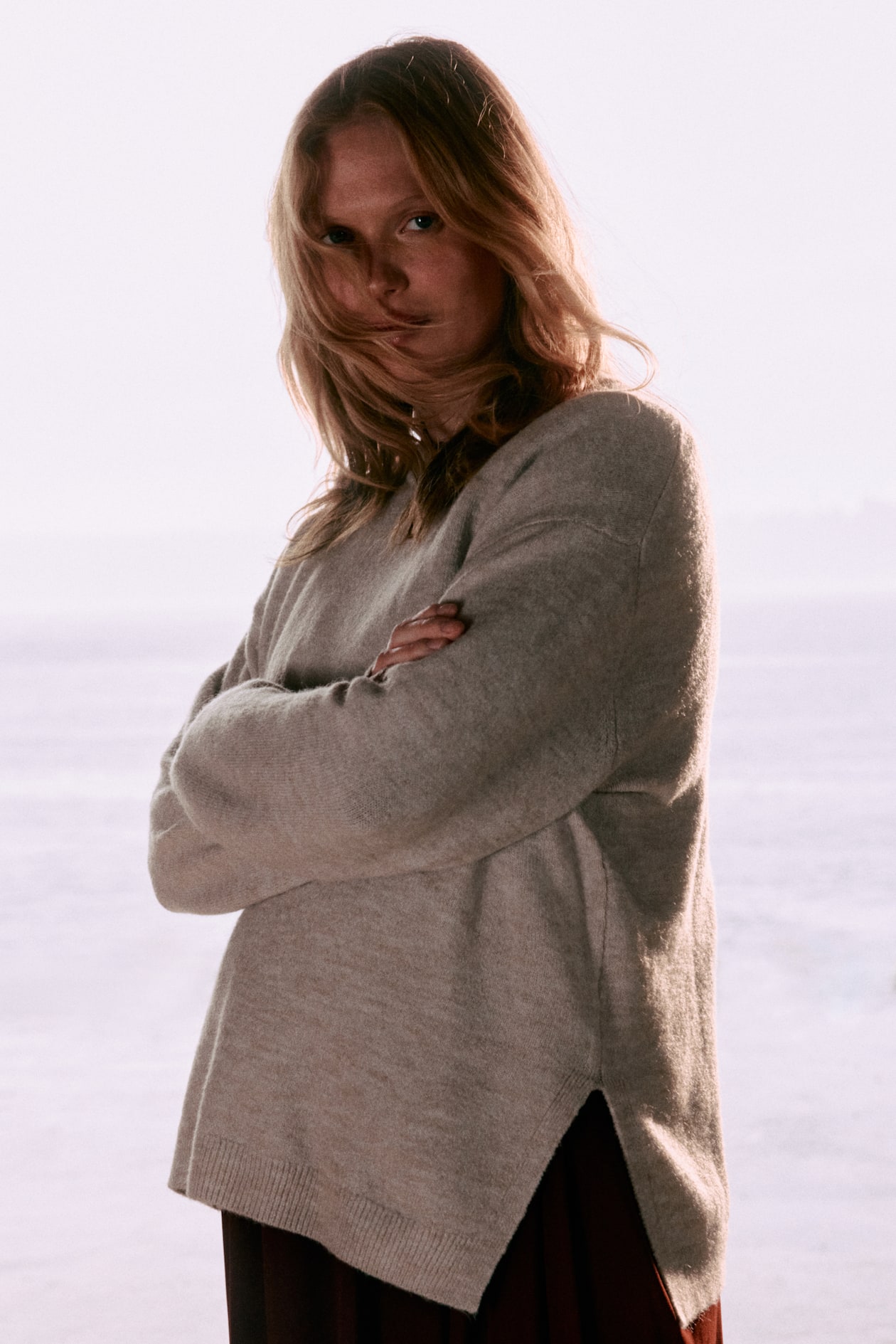 MAMA Slit-Hem Sweater - image 4