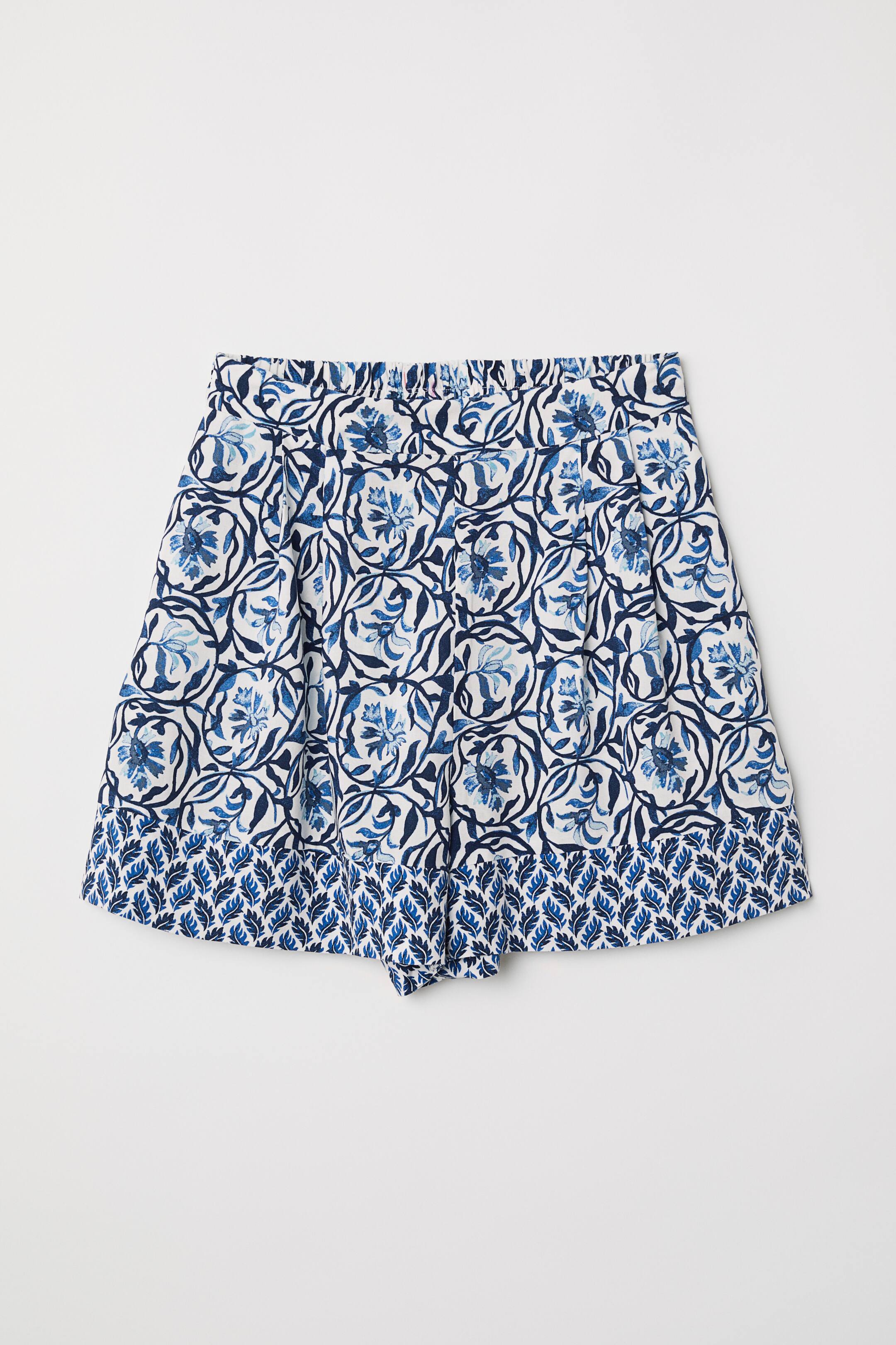 View larger image: Patterned shorts - White/Blue floral - Ladies | H&M 1